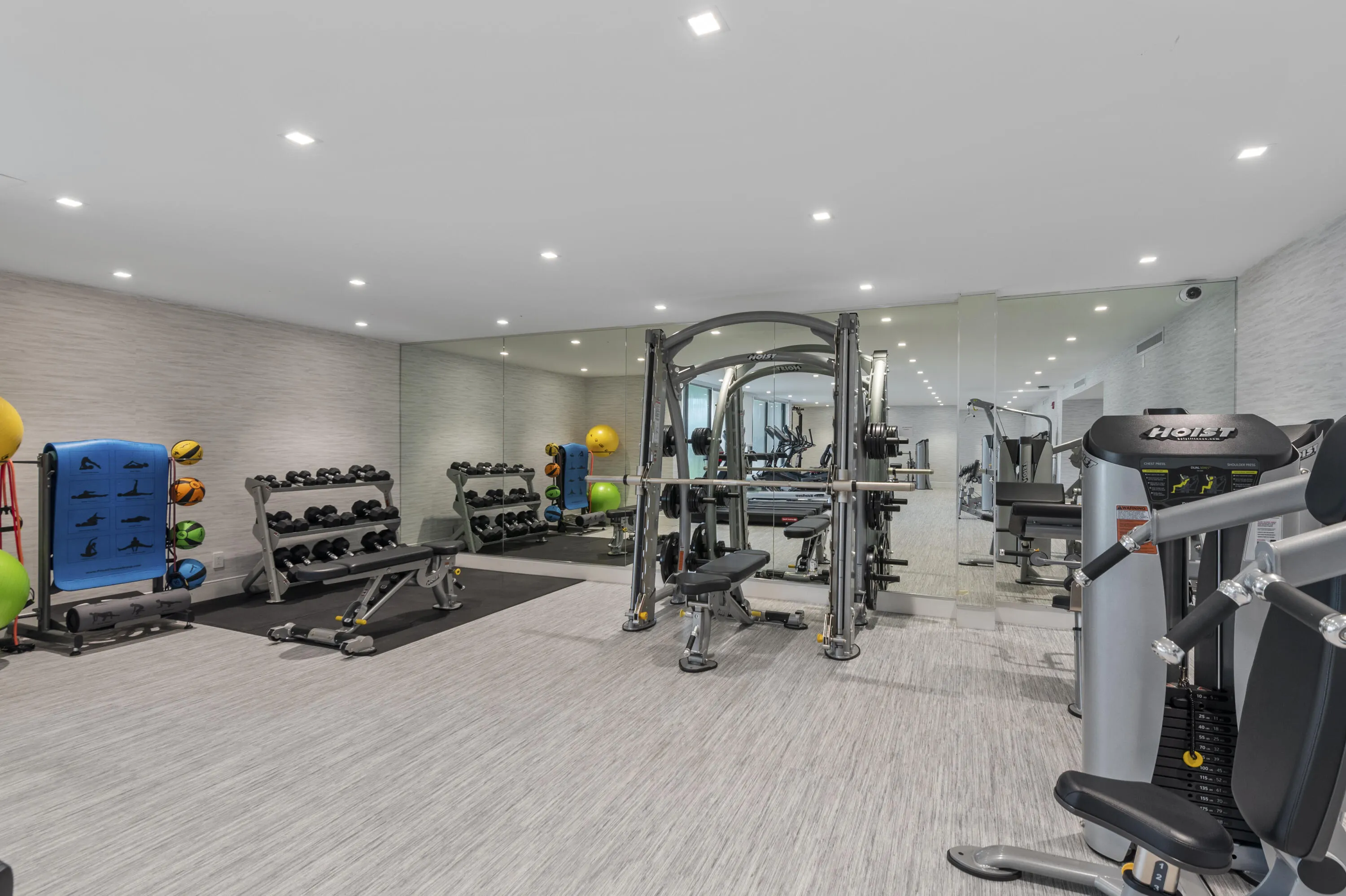 800 Jeffery Street #205