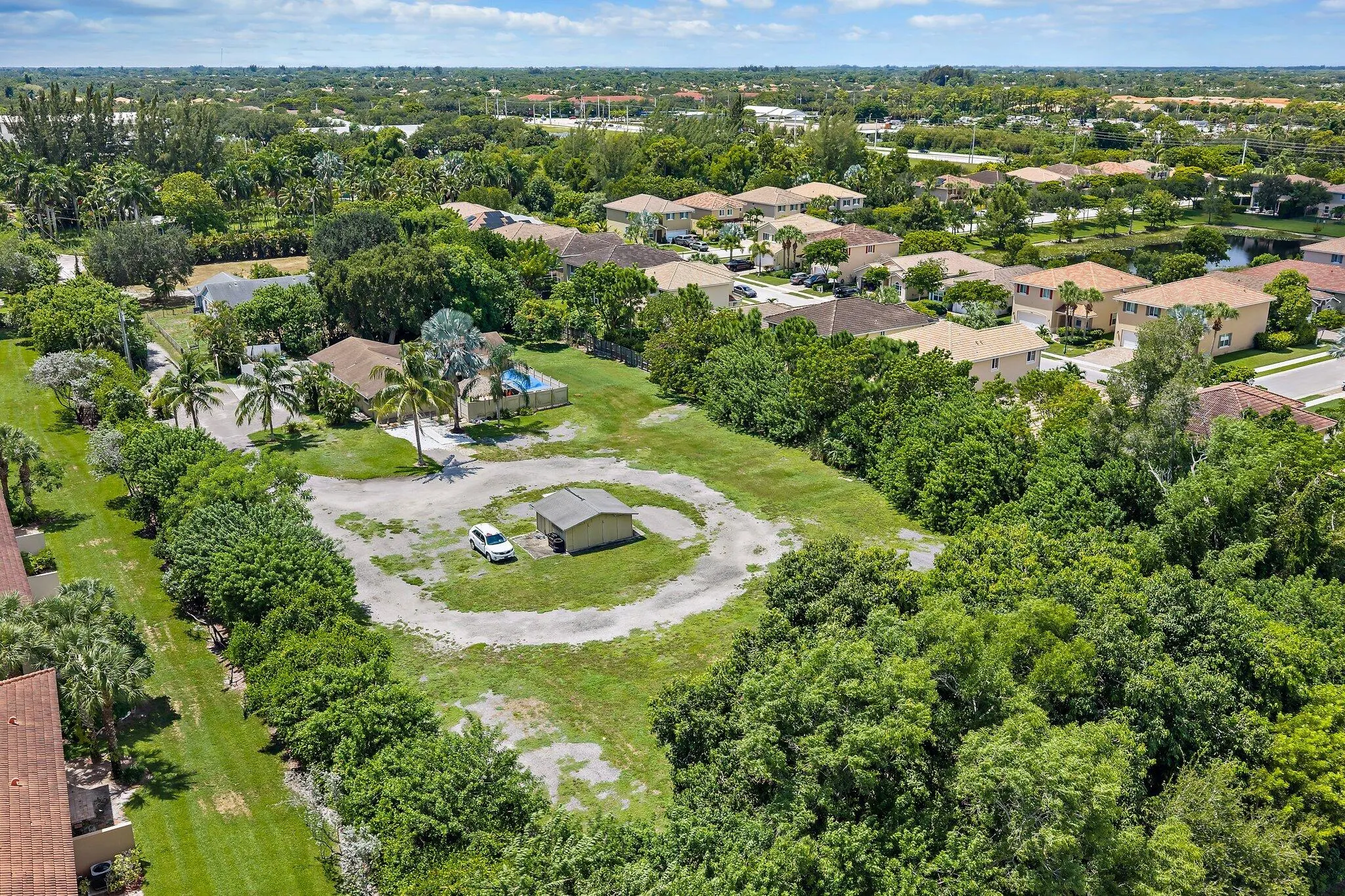5681 De Soto Road