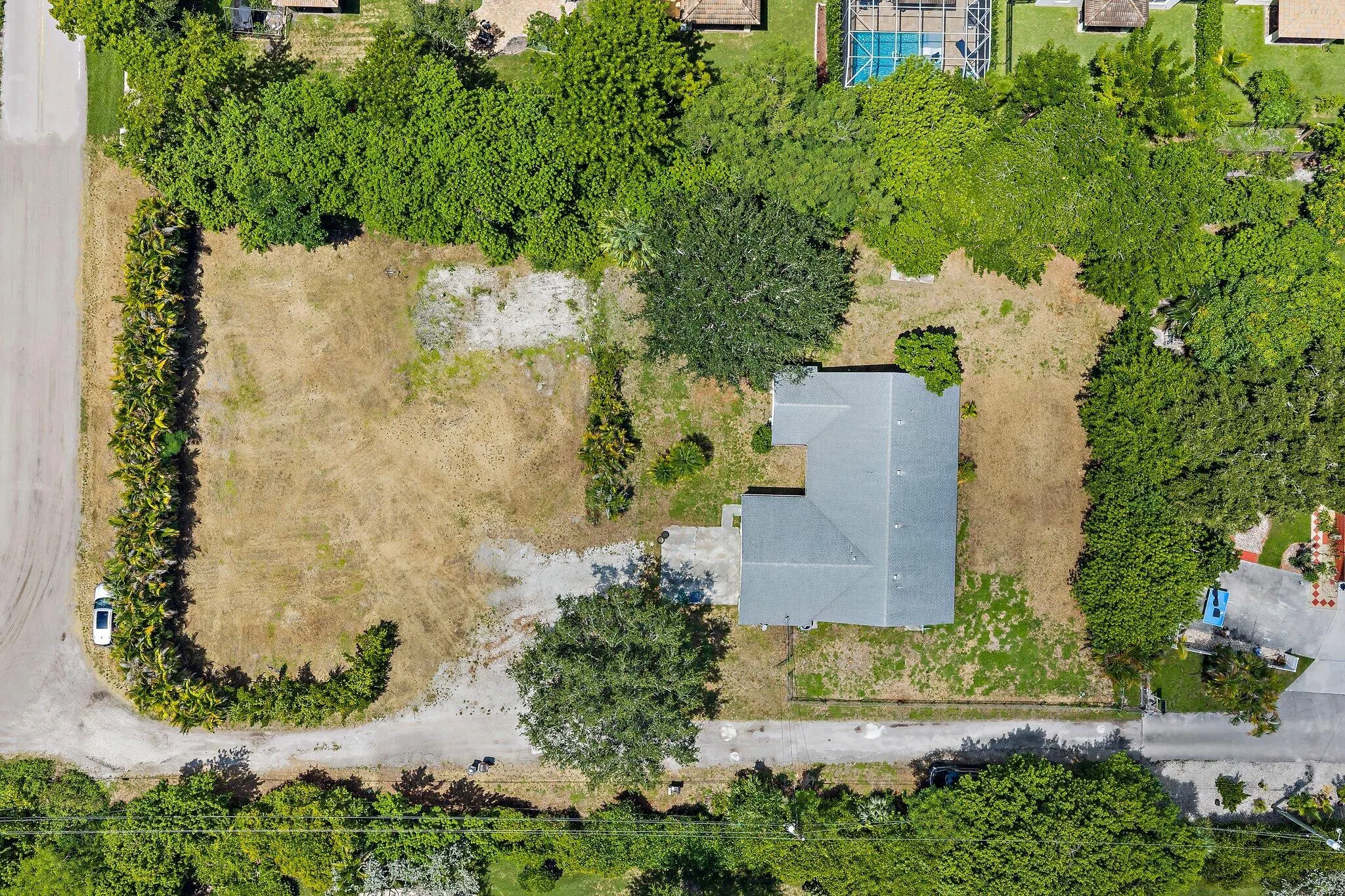 5681 De Soto Road