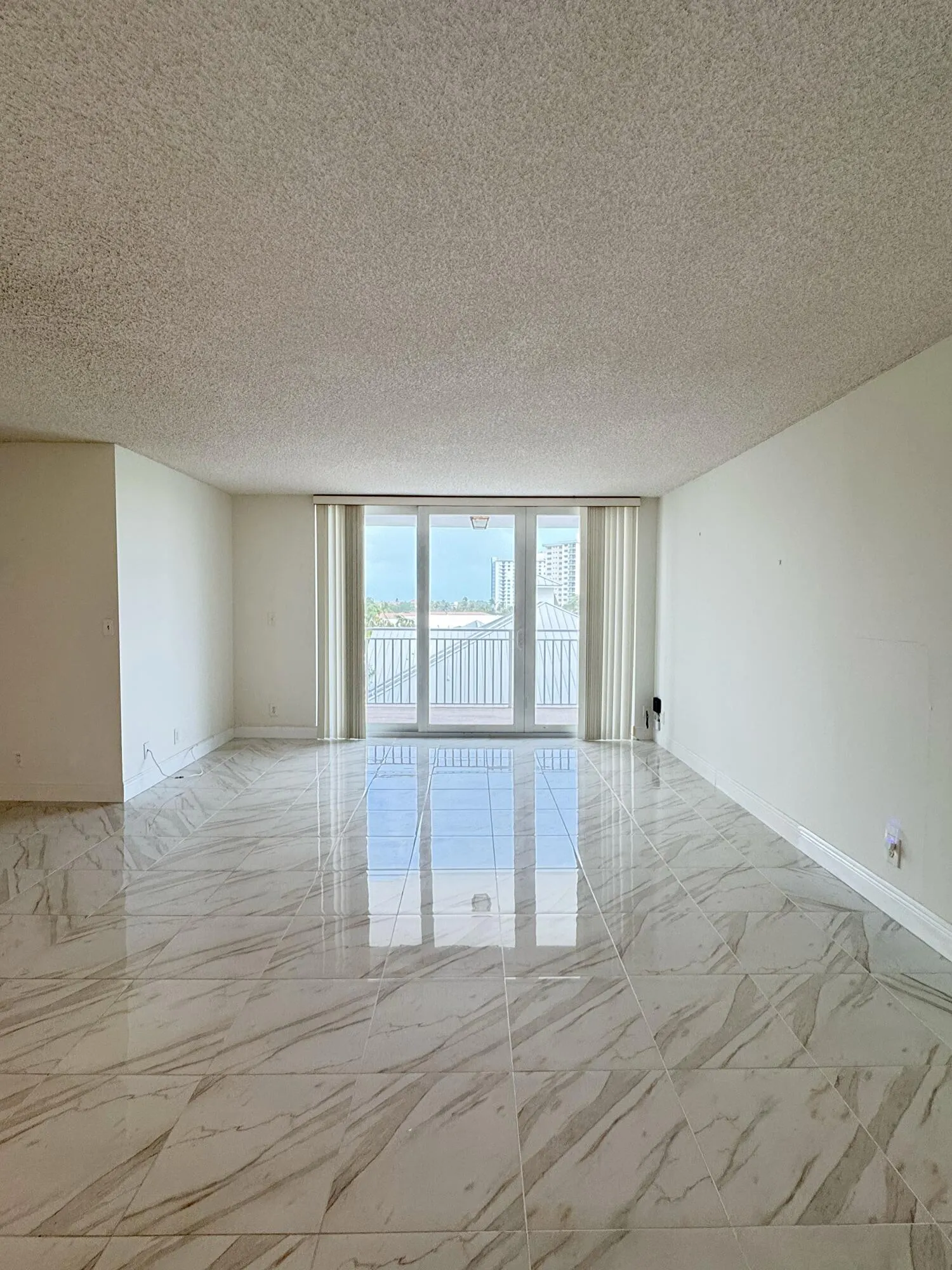 5200 N Ocean Boulevard #406B