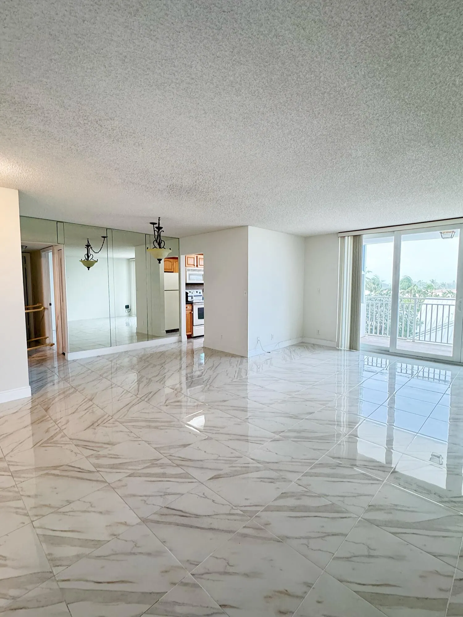 5200 N Ocean Boulevard #406B