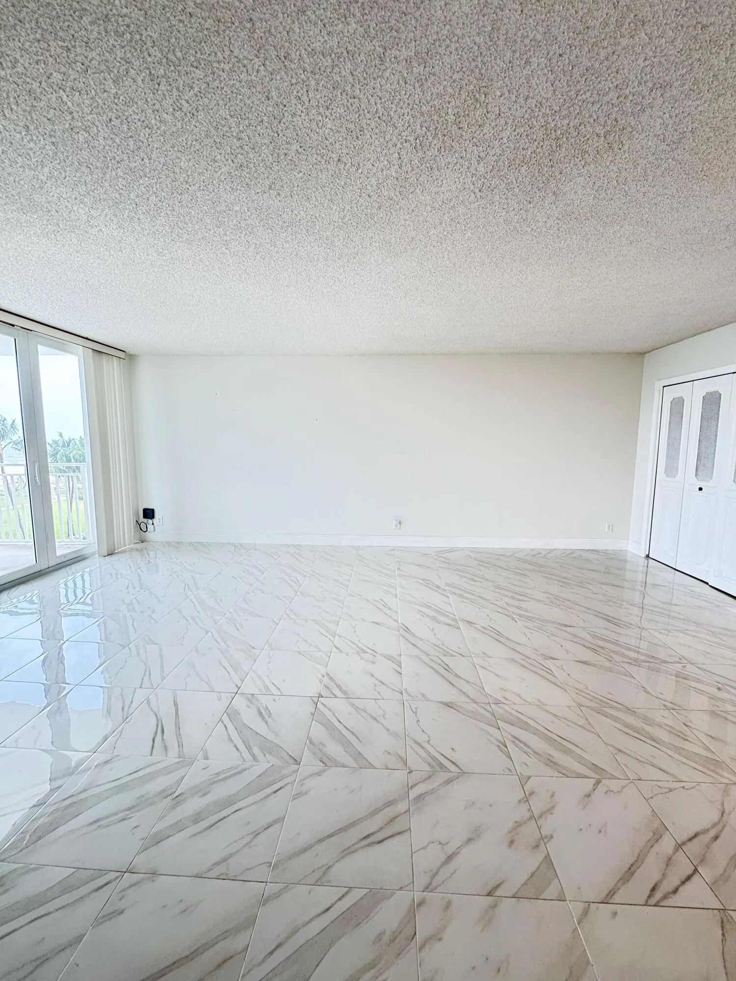 5200 N Ocean Boulevard #406B