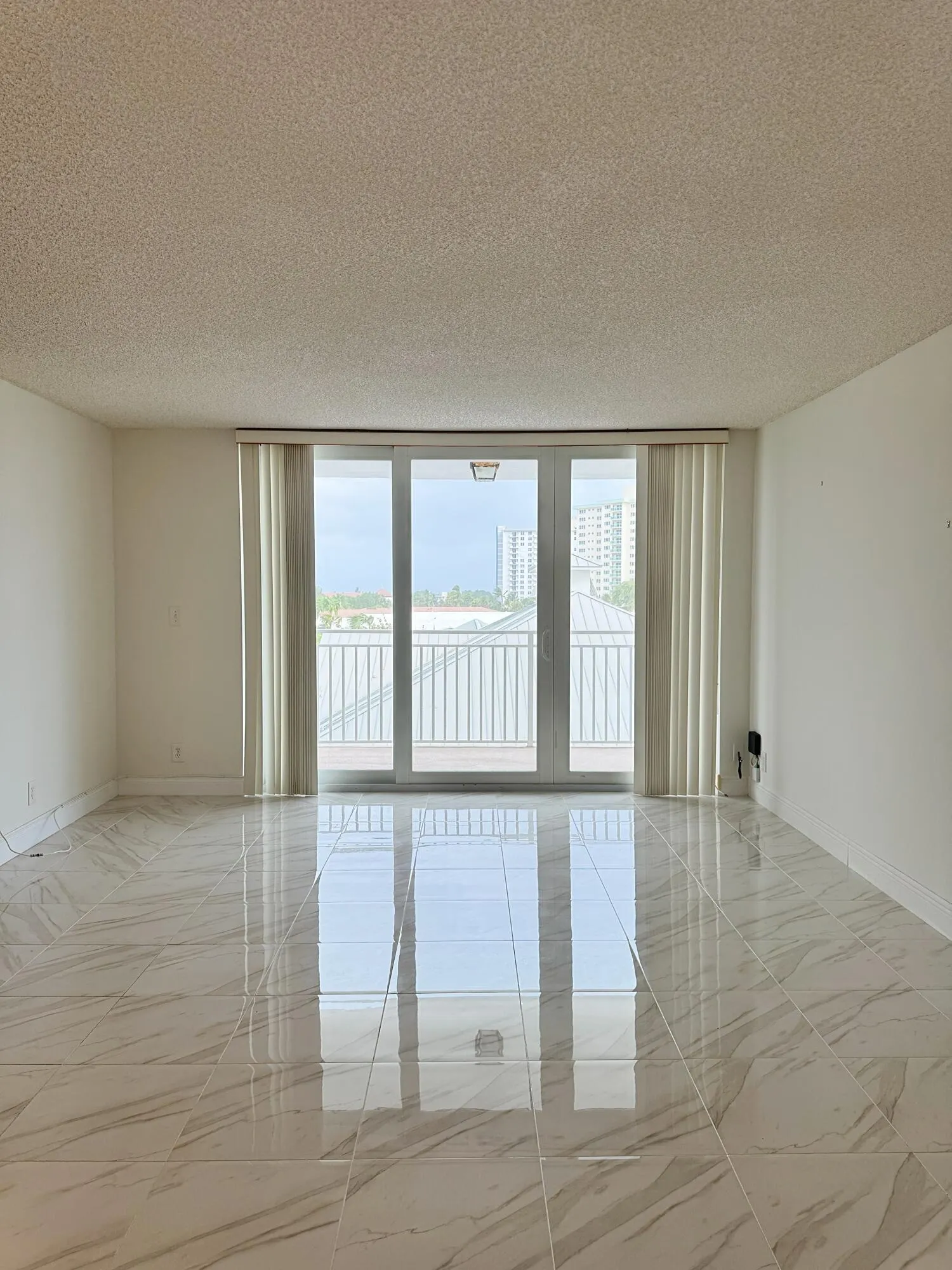 5200 N Ocean Boulevard #406B
