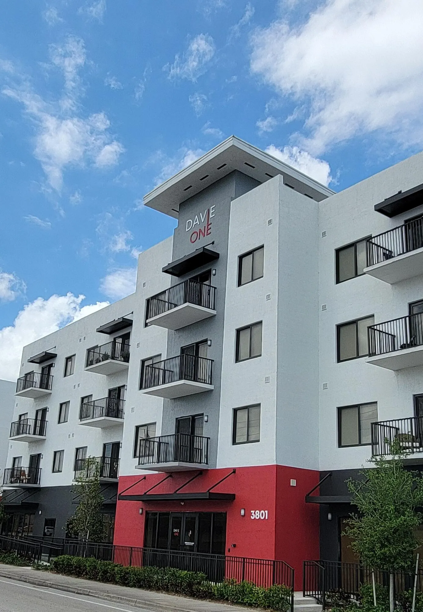 3801 DAVIE Boulevard #206