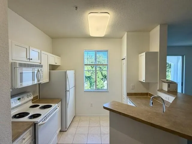 11011 LEGACY Lane #301