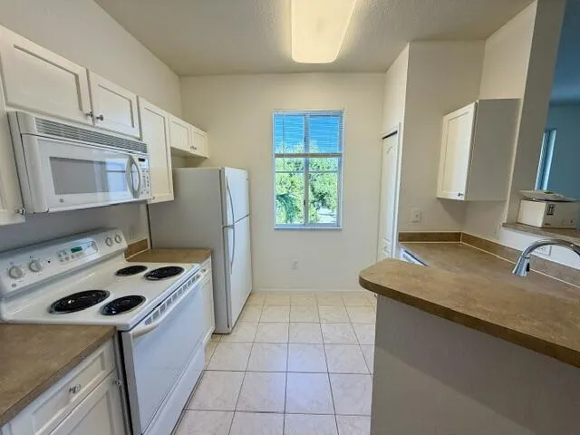 11011 LEGACY Lane #301