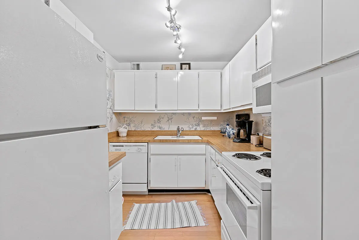2600 N Flagler Drive #212