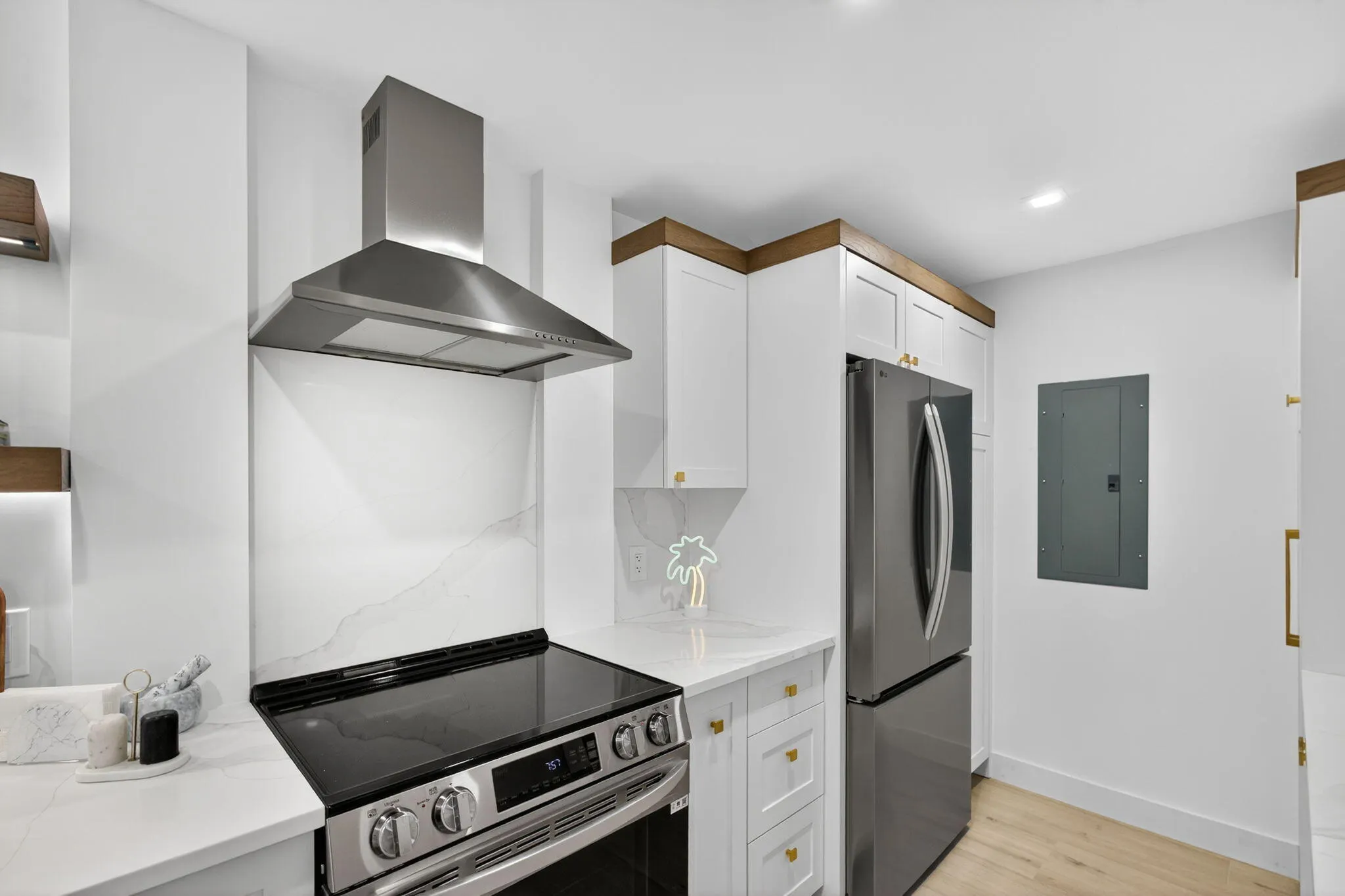 1200 Marine Way #805