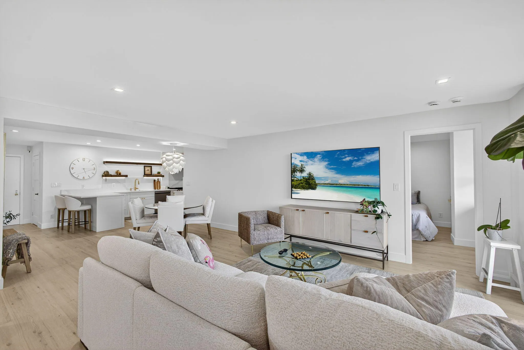 1200 Marine Way #805