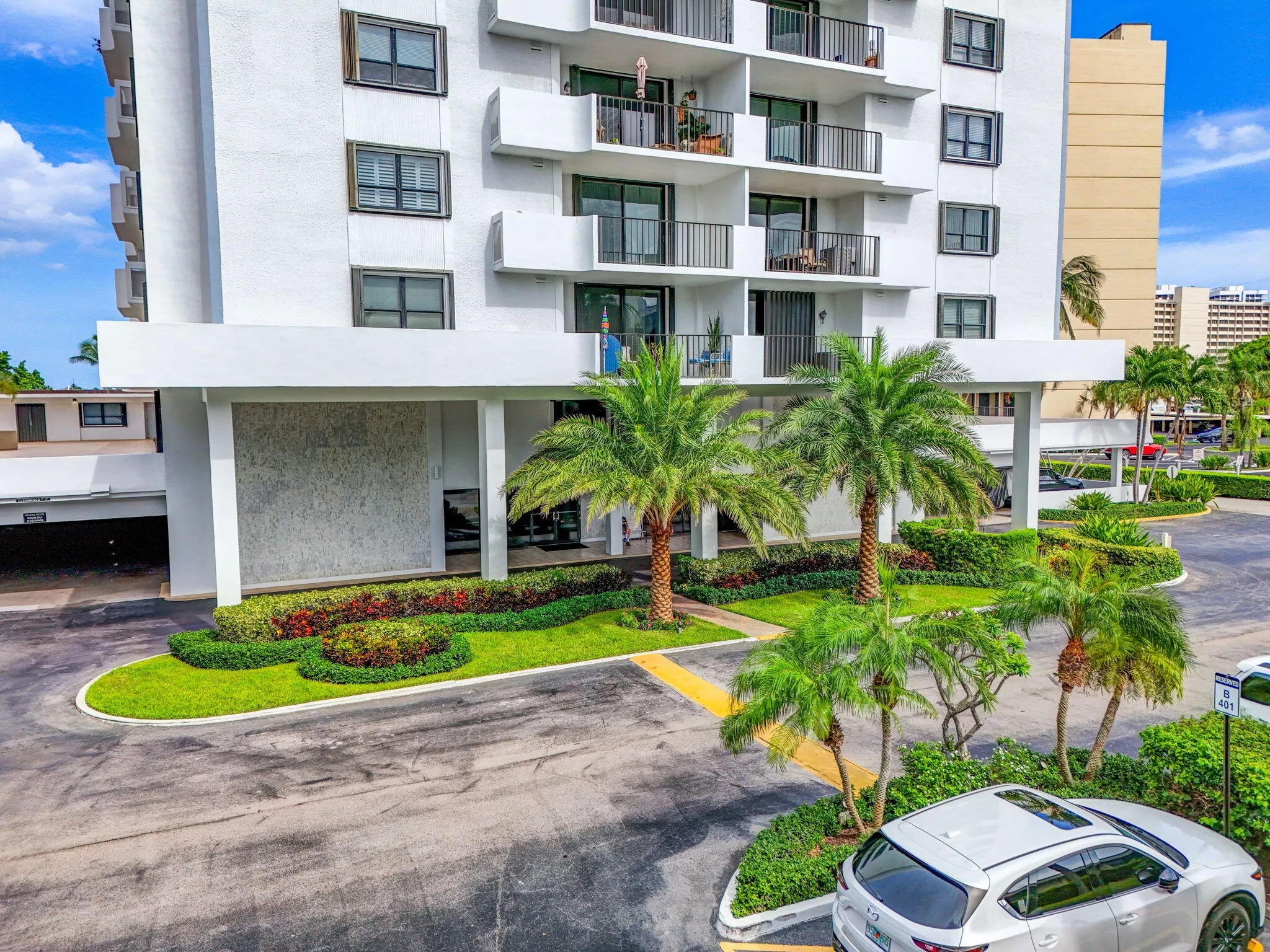 1200 Marine Way #805