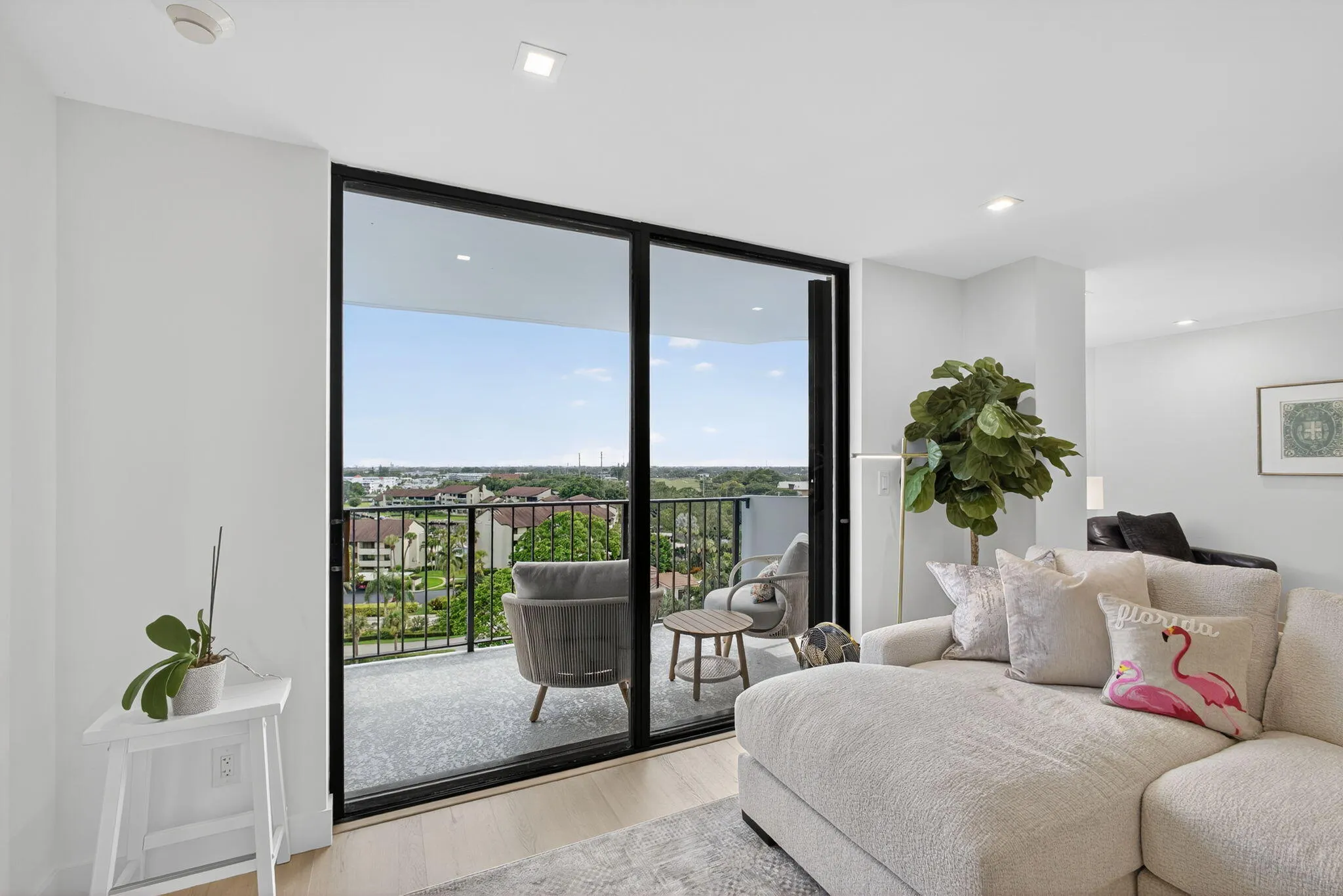 1200 Marine Way #805