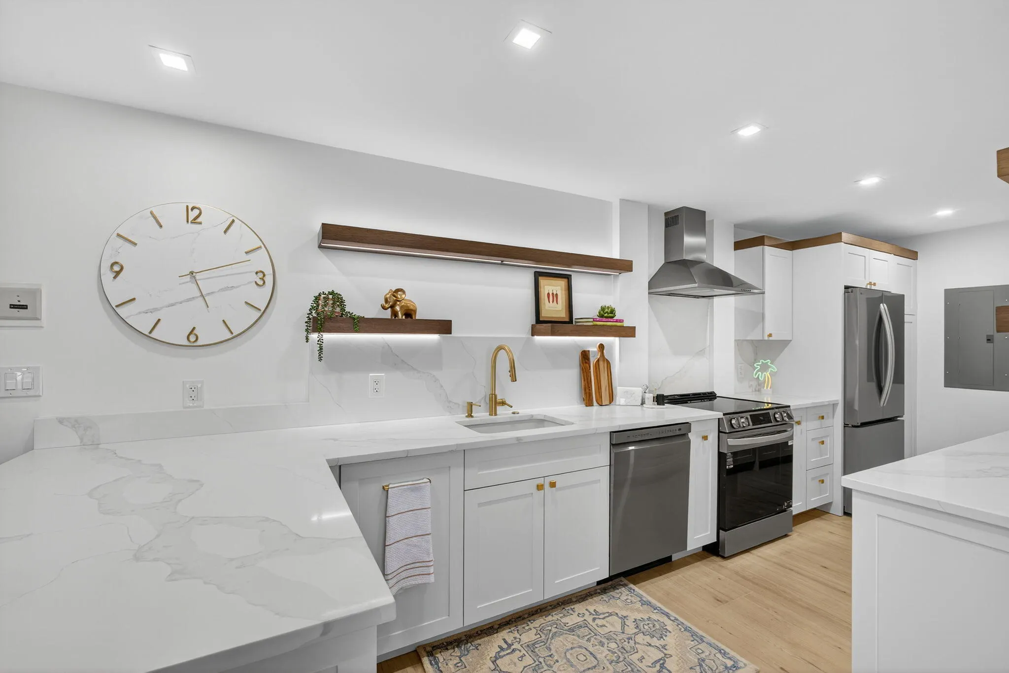 1200 Marine Way #805