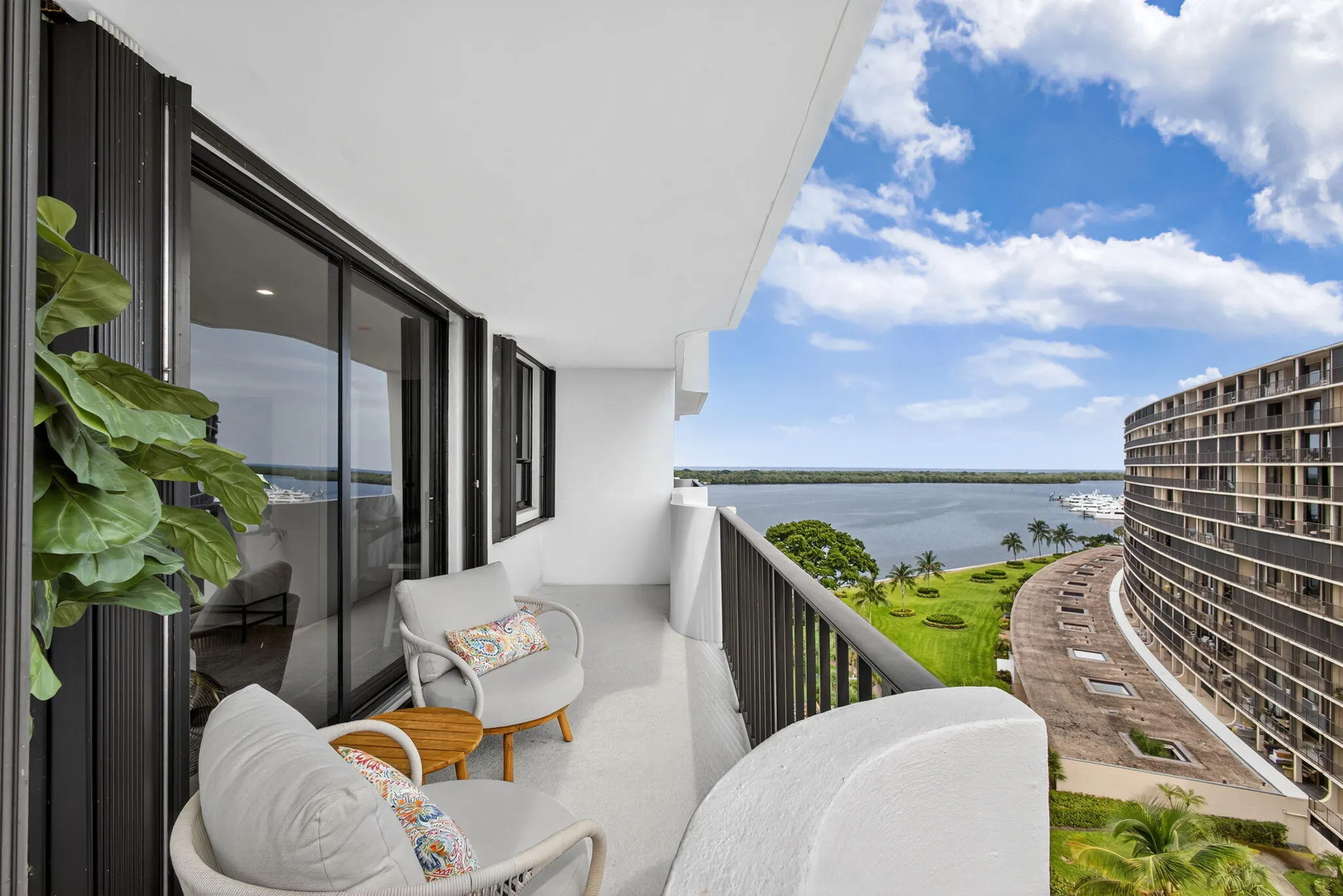 1200 Marine Way #805
