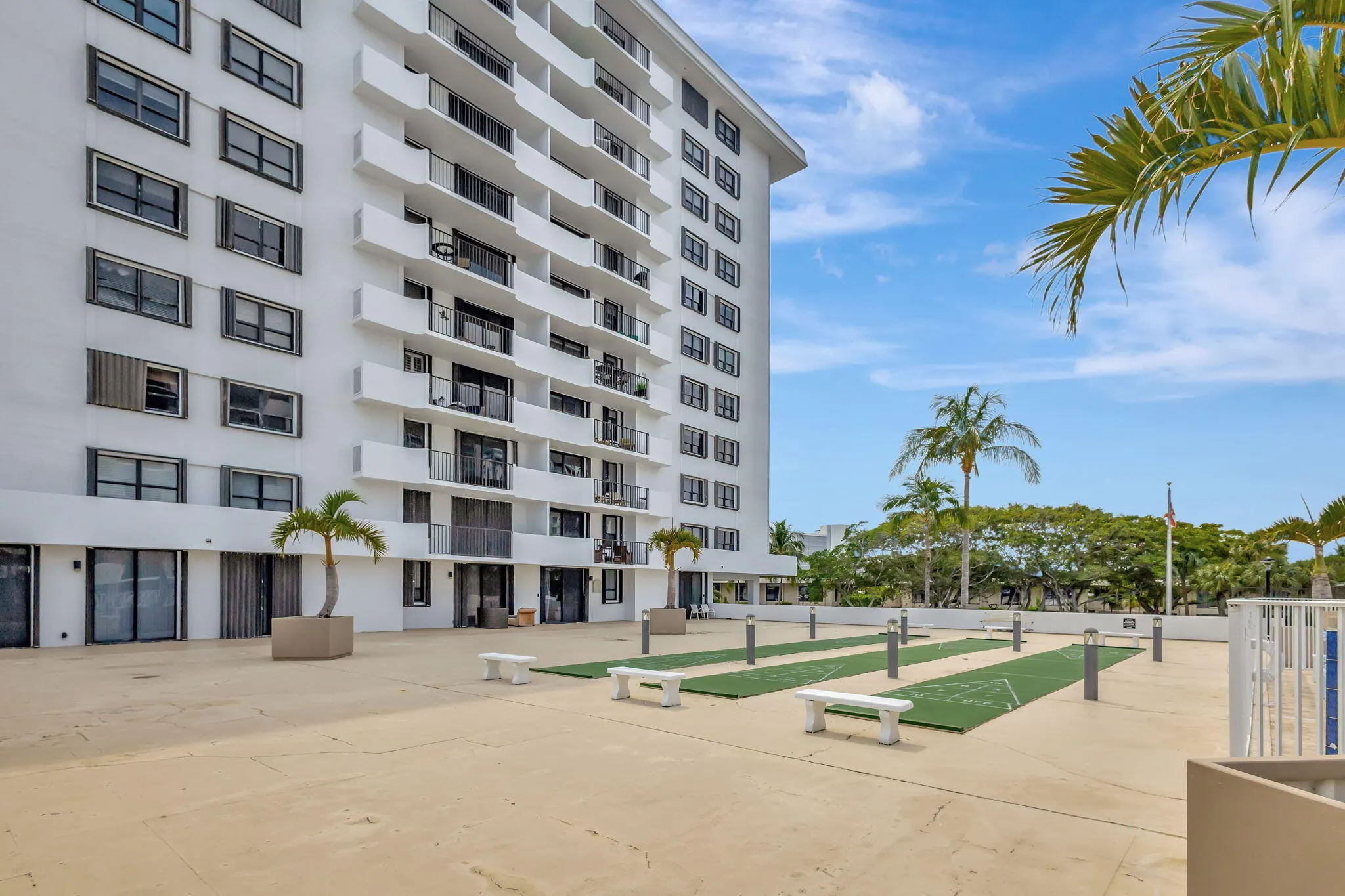 1200 Marine Way #805