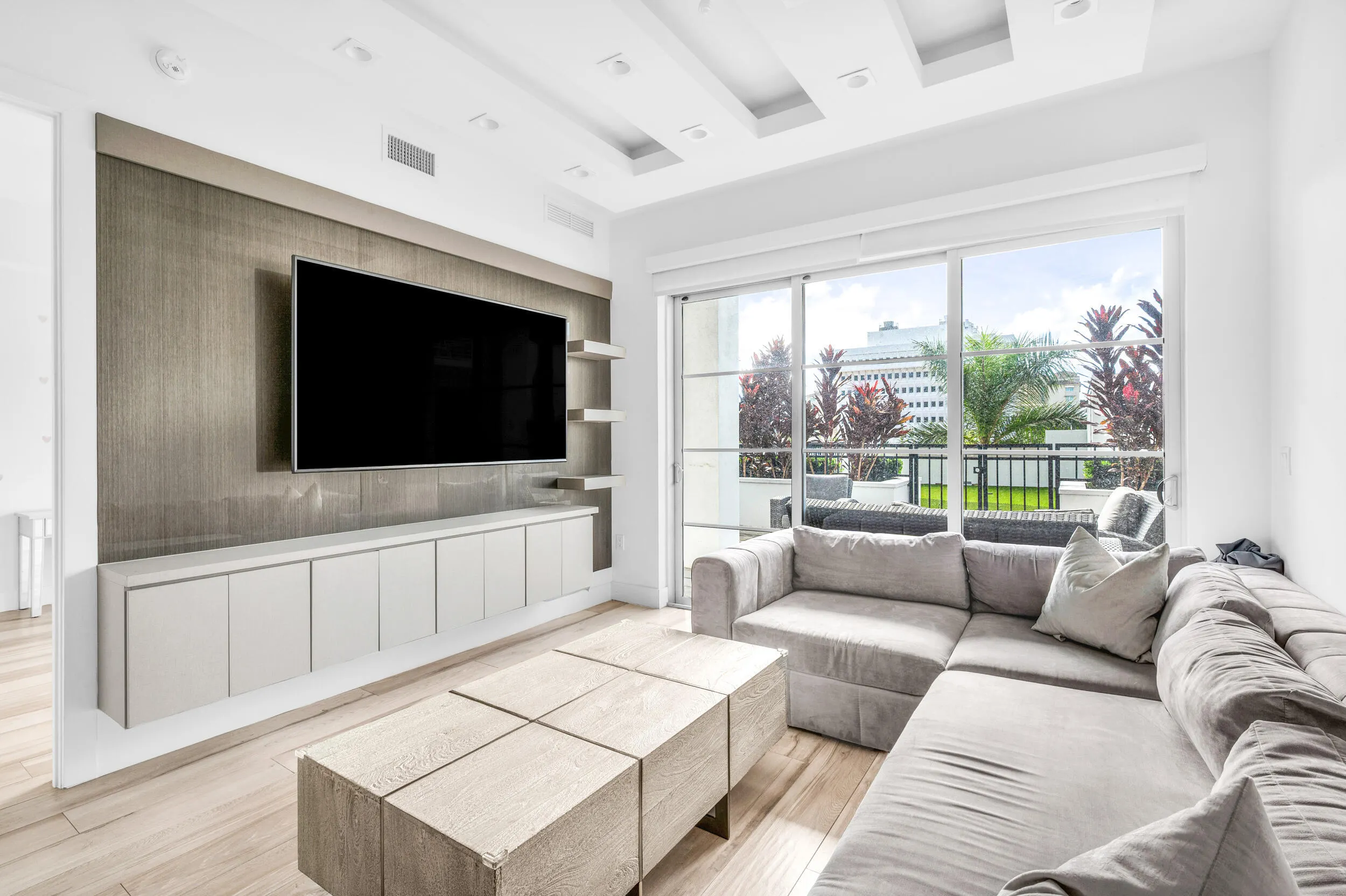 155 E Boca Raton Road #418