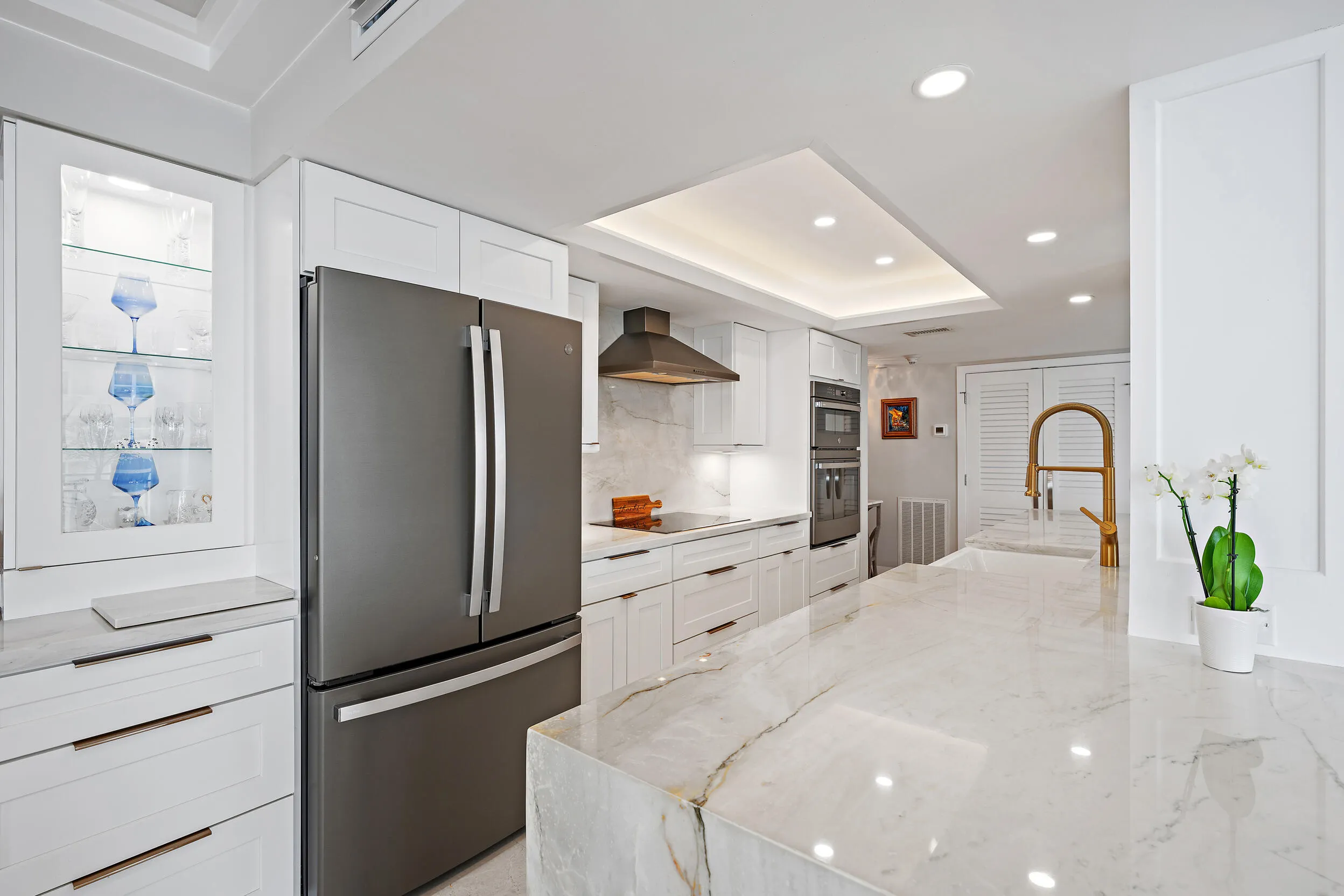 5460 N Ocean Drive #12-C