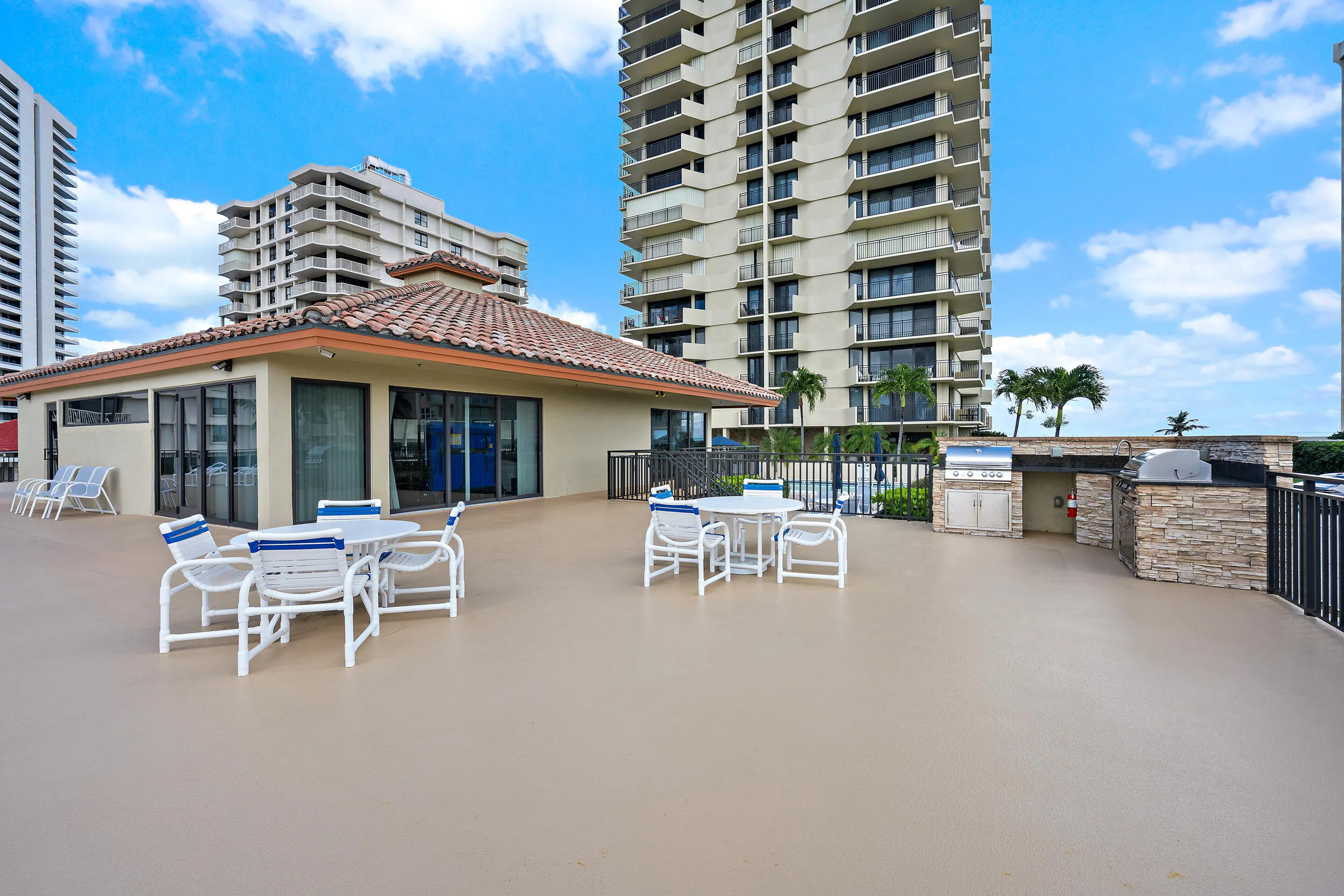 5460 N Ocean Drive #12-C