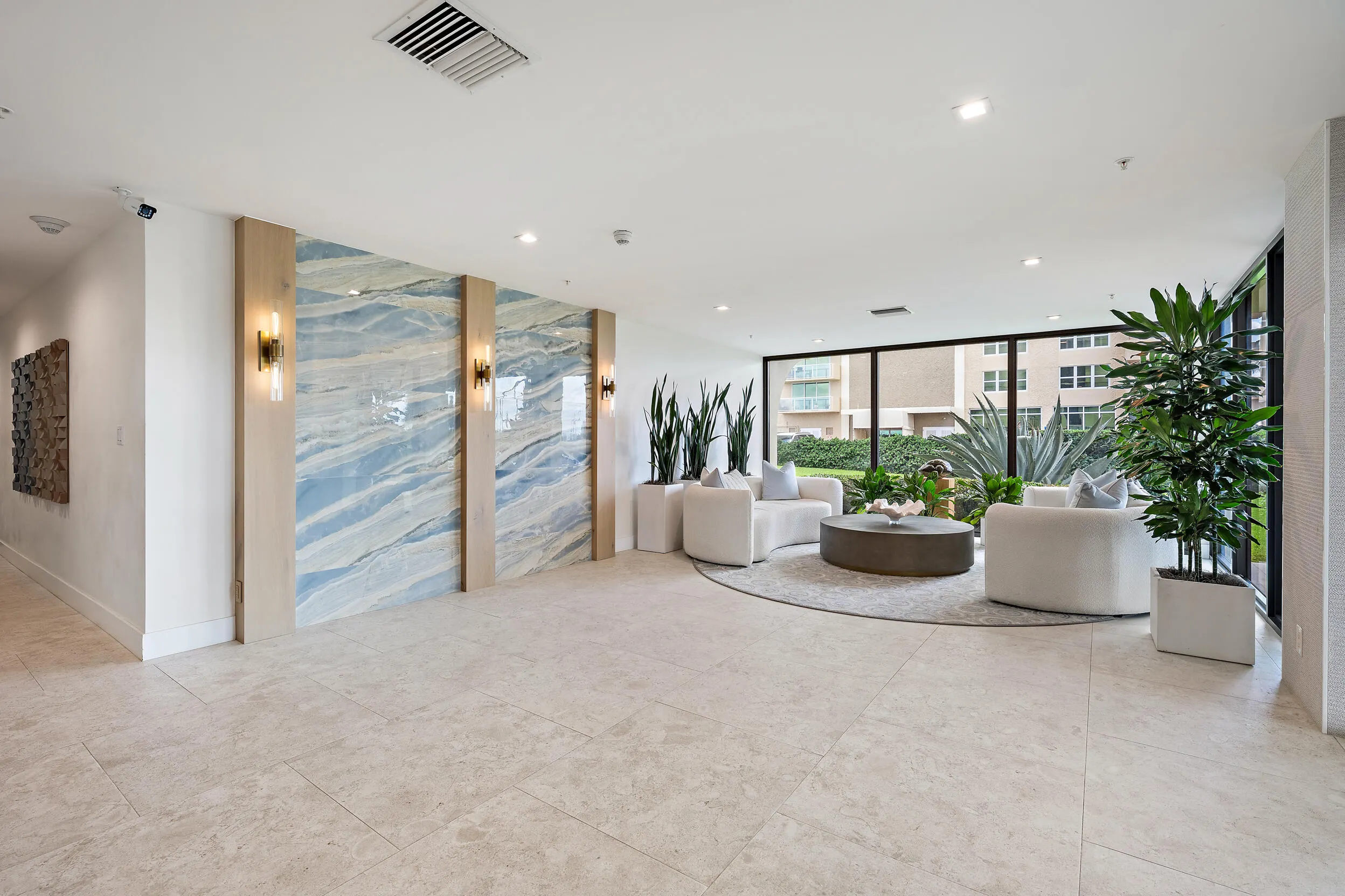 5460 N Ocean Drive #12-C