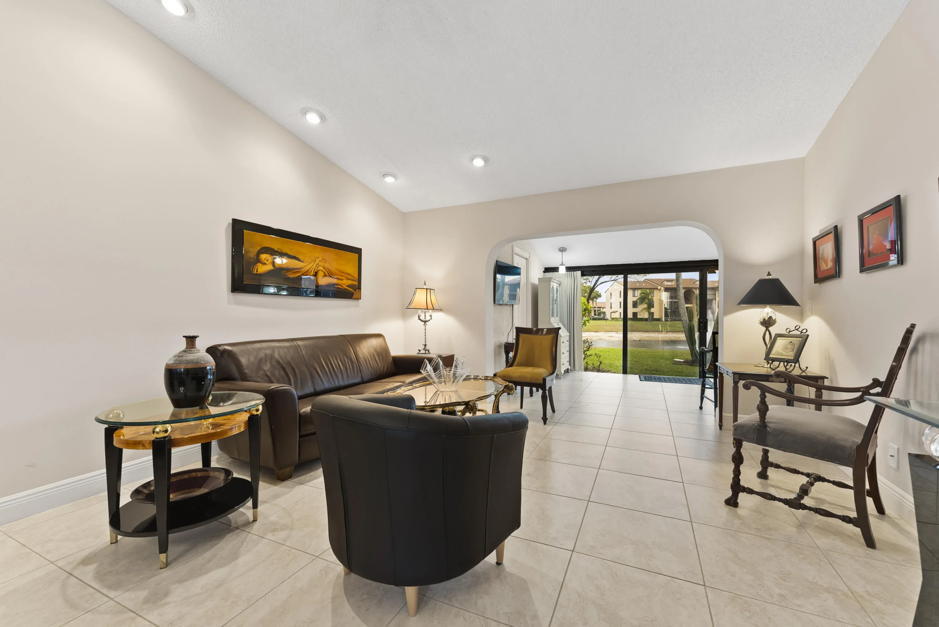 823 SKY PINE Way #D
