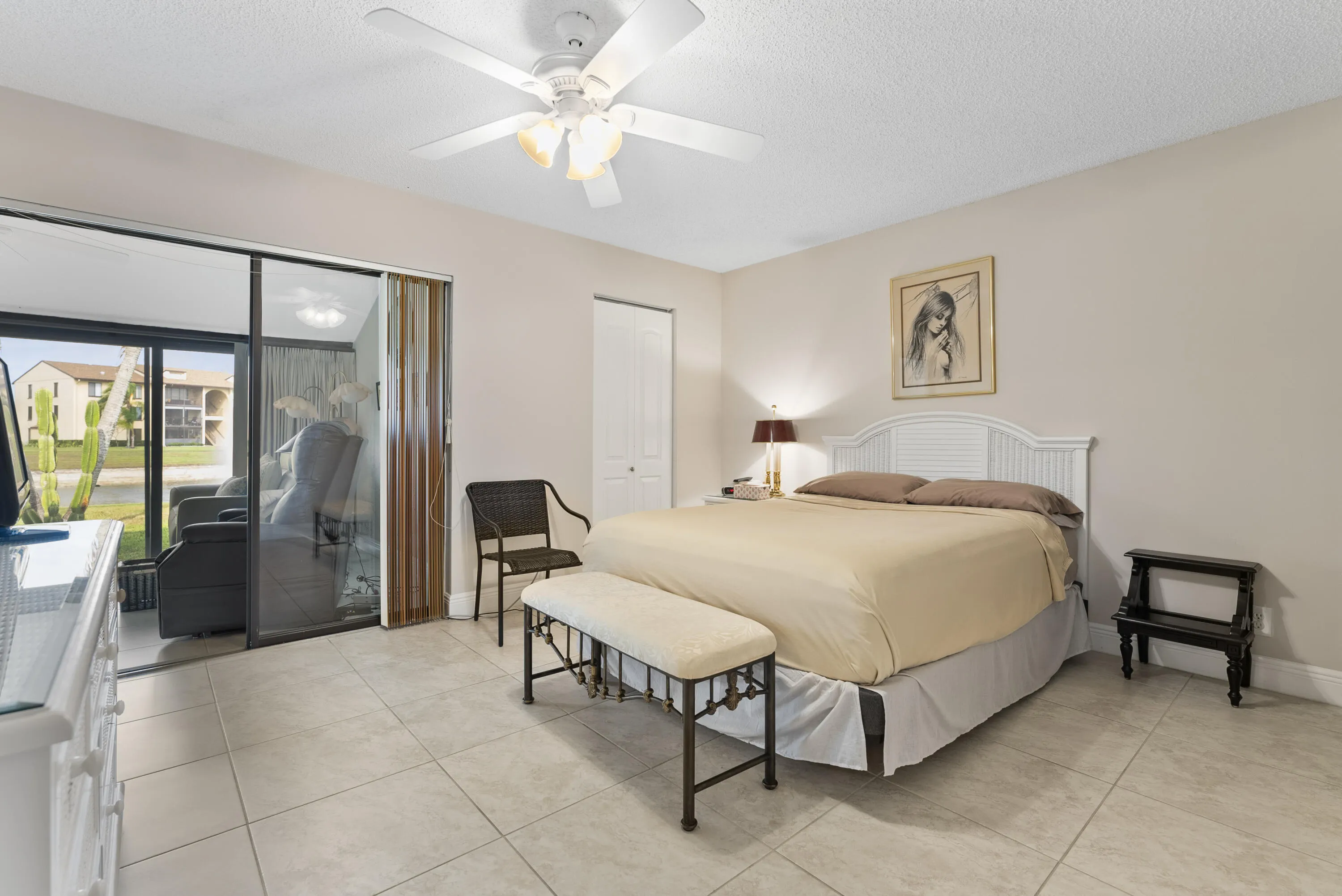 823 SKY PINE Way #D