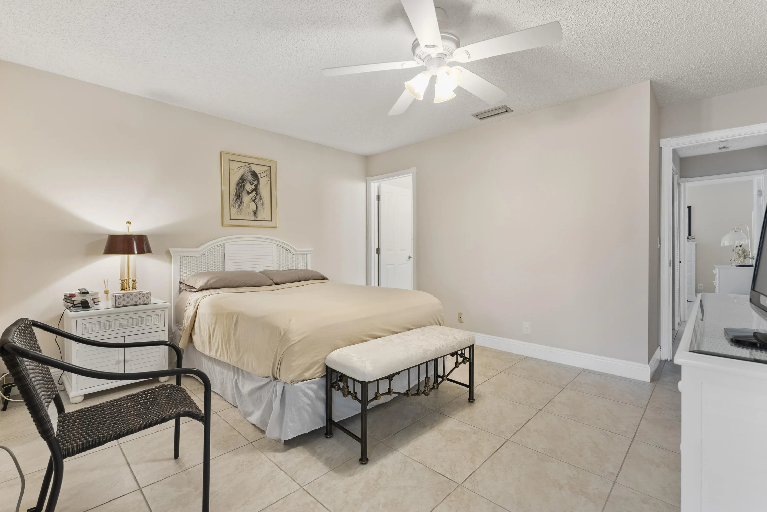 823 SKY PINE Way #D
