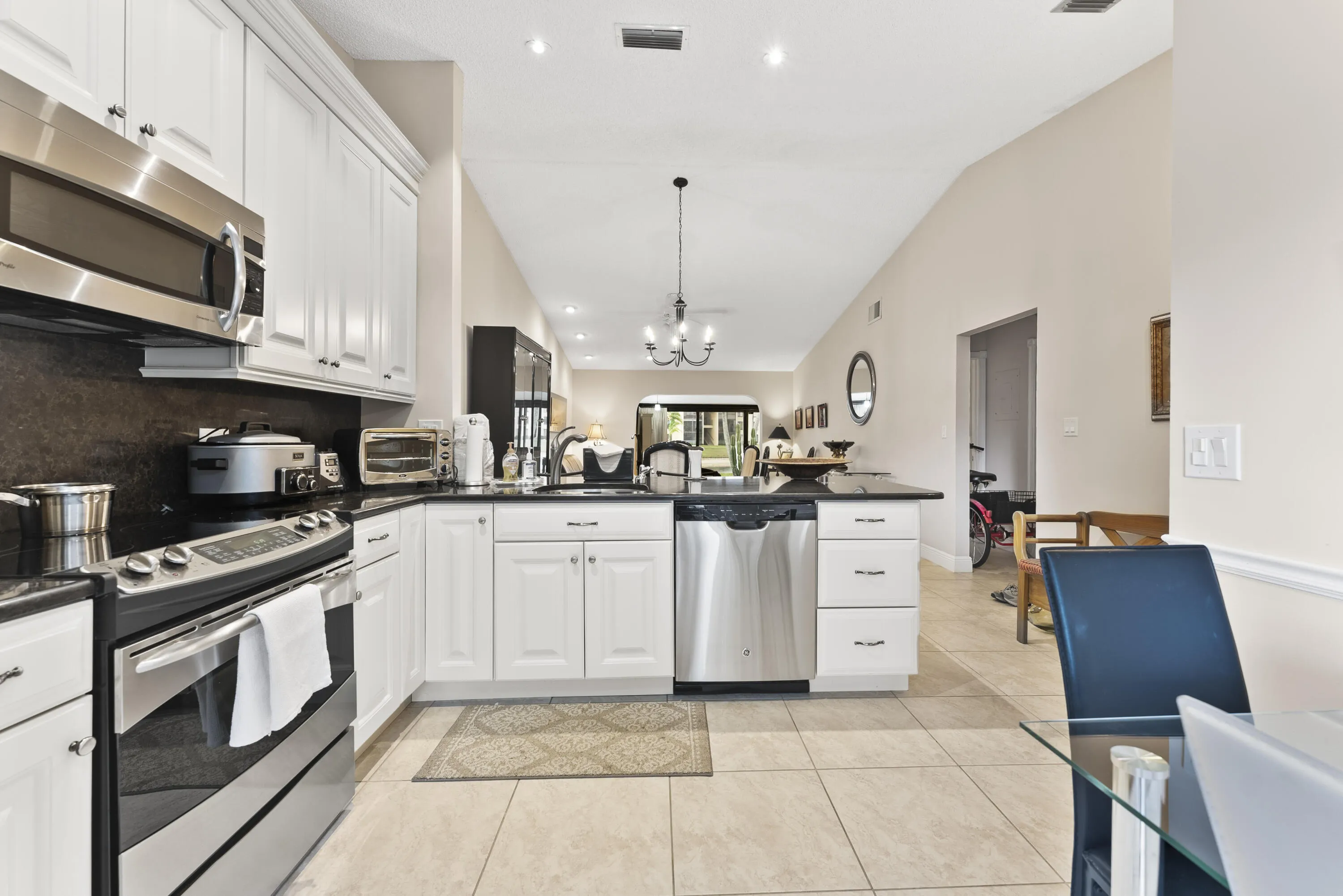 823 SKY PINE Way #D
