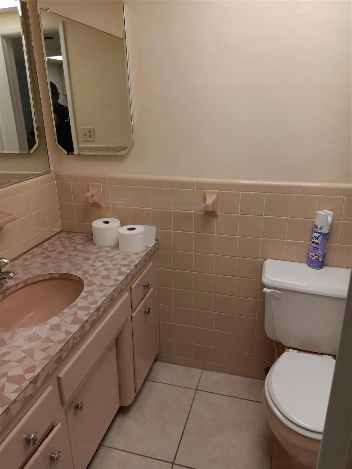 1110 N RIVERSIDE Drive #26