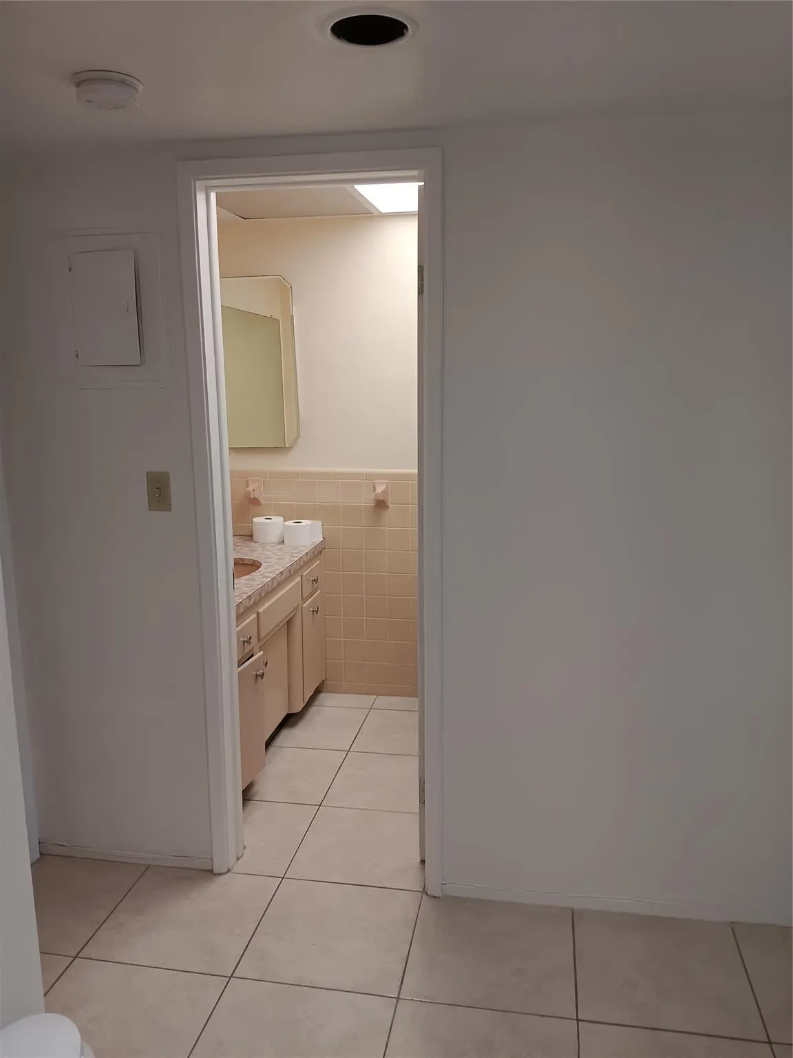 1110 N RIVERSIDE Drive #26