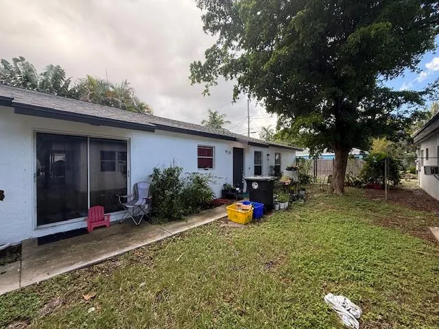 917 N M Street #917/919