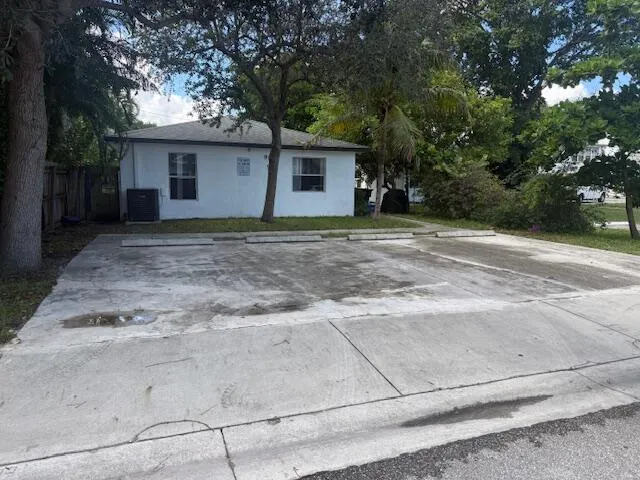 917 N M Street #917/919