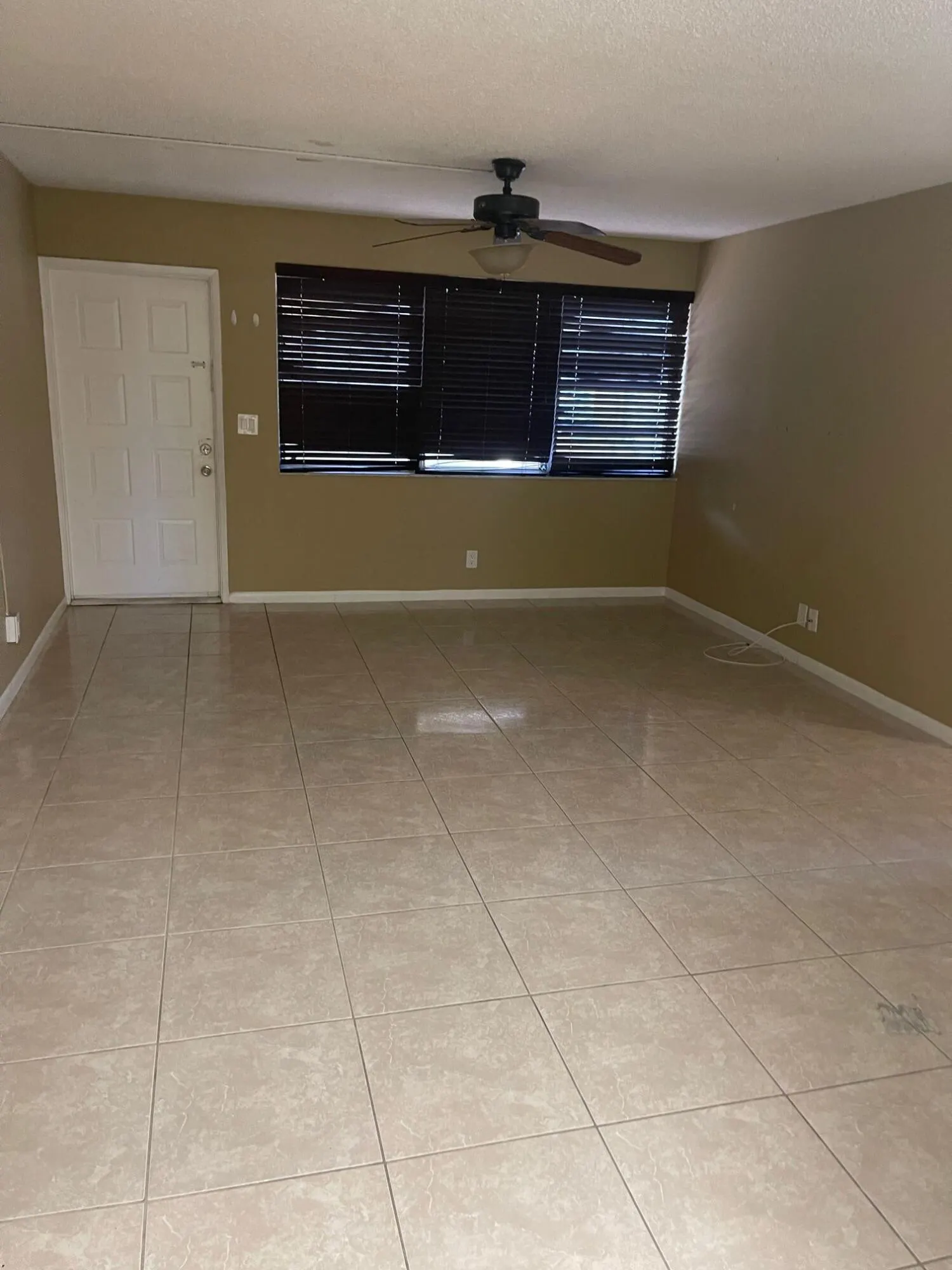 10128 TWIN LAKES Drive #11-H