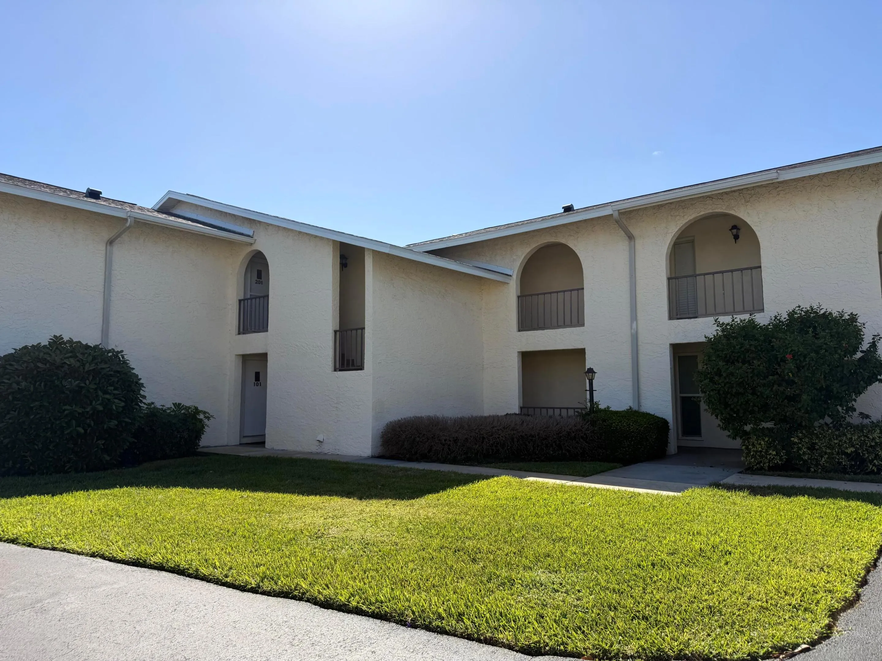 1845 Robalo Drive #D 202