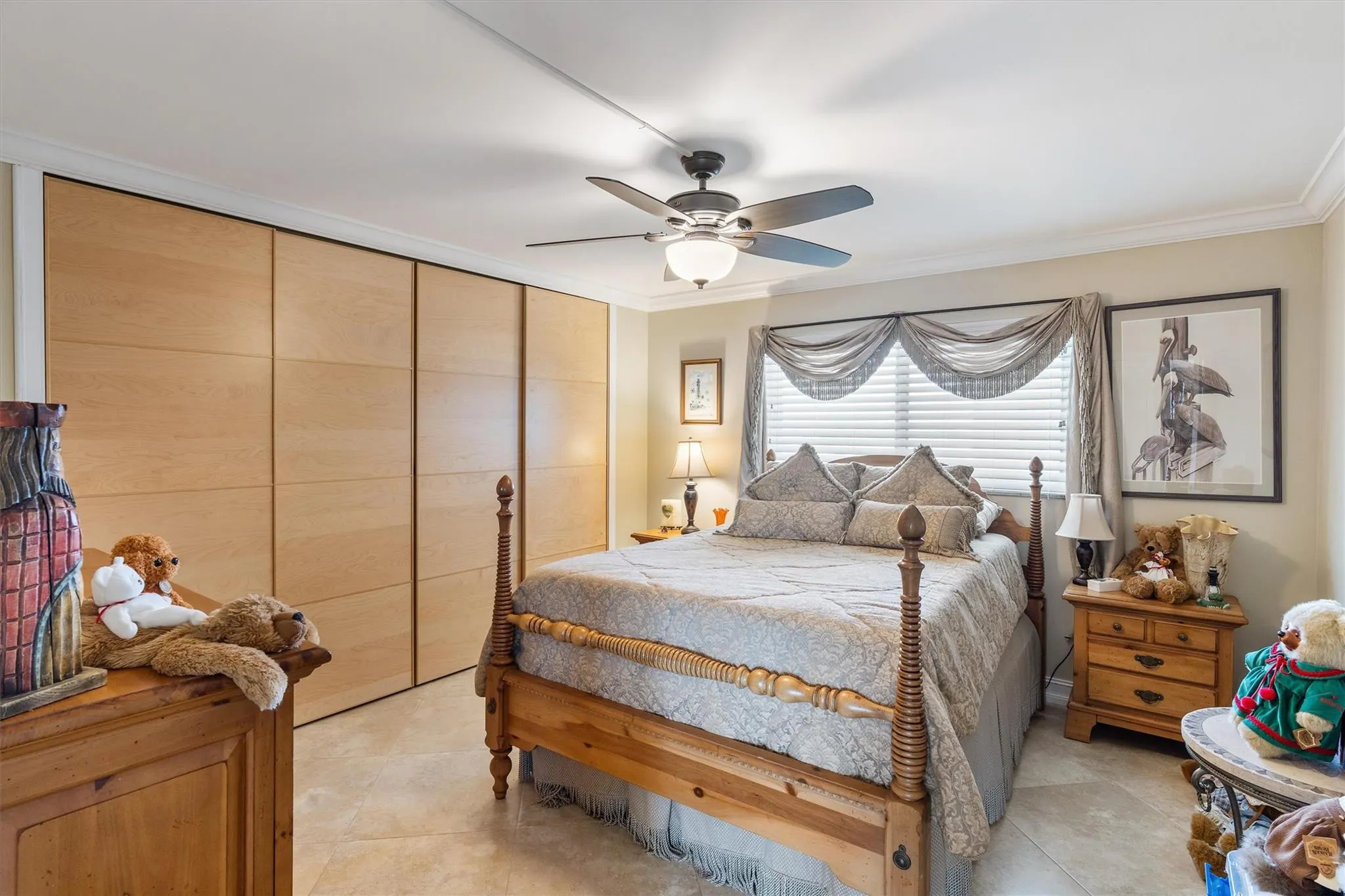301 LAKE SHORE Drive #501