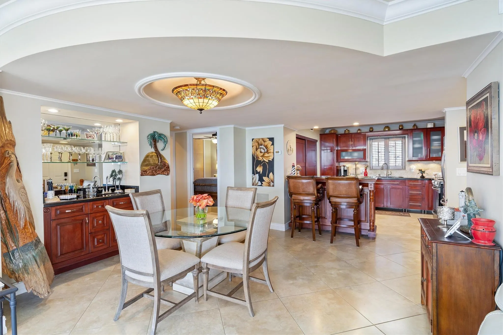 301 LAKE SHORE Drive #501