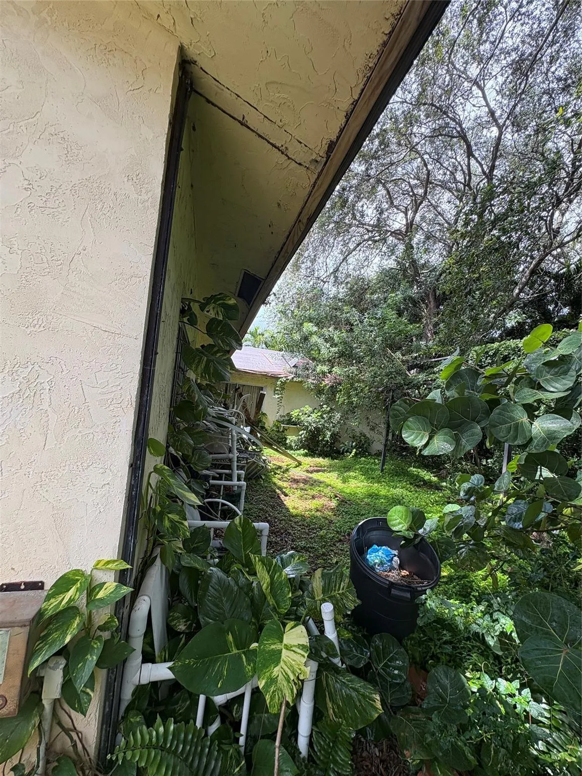 2109 PINEHURST Drive