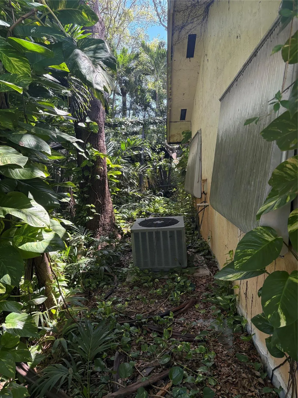 2109 PINEHURST Drive