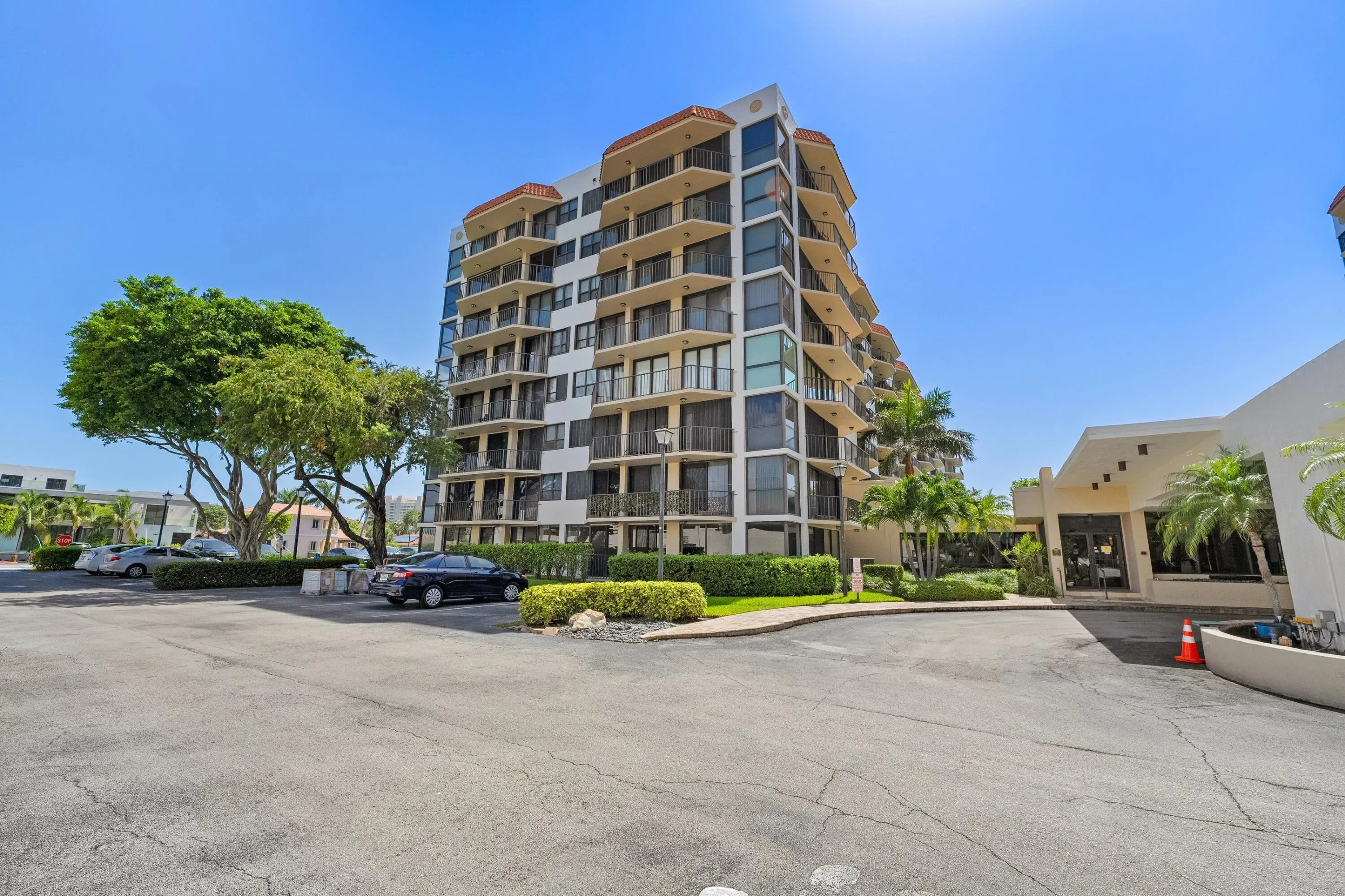 859 JEFFERY Street #512
