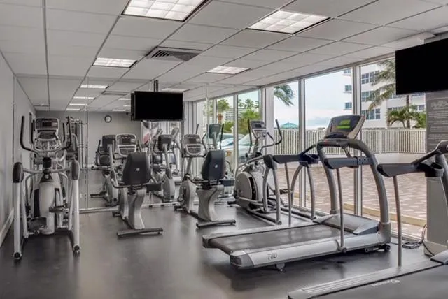 3750 GALT OCEAN Drive #410