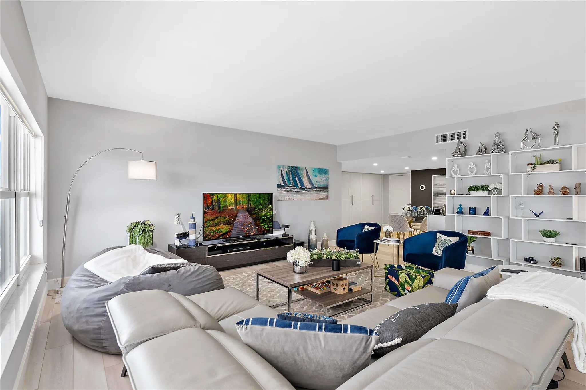 3750 GALT OCEAN Drive #410