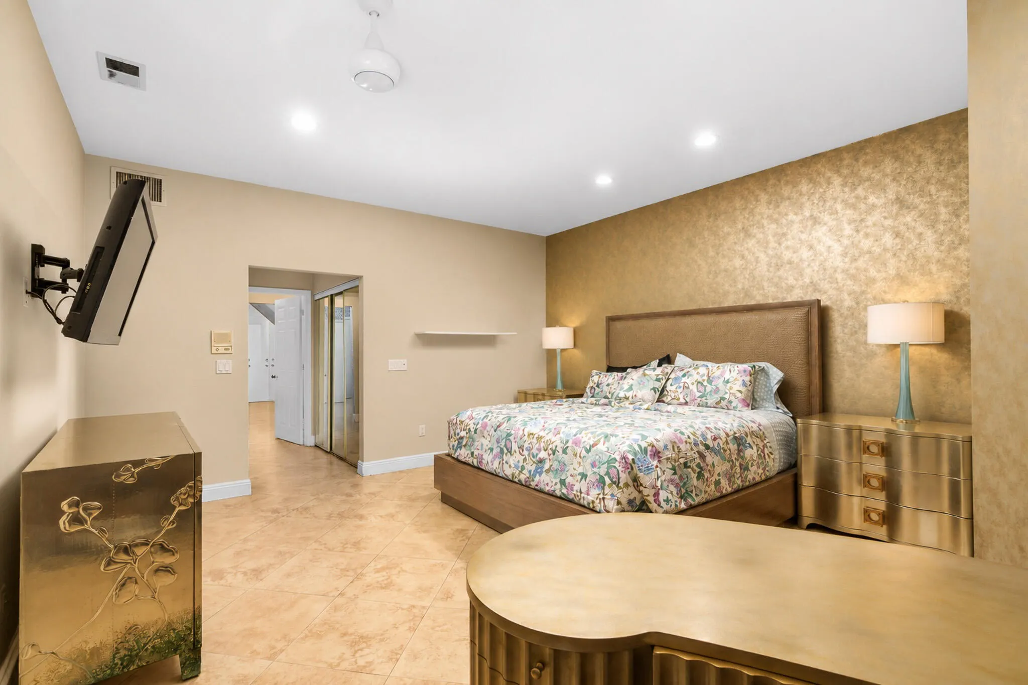 23381 BUTTERFLY PALM Court