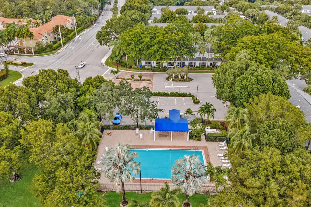 5464 JUBILEE Way #221