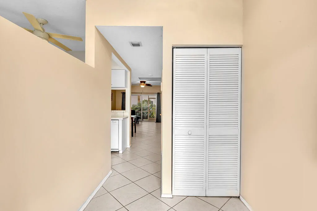 5464 JUBILEE Way #221