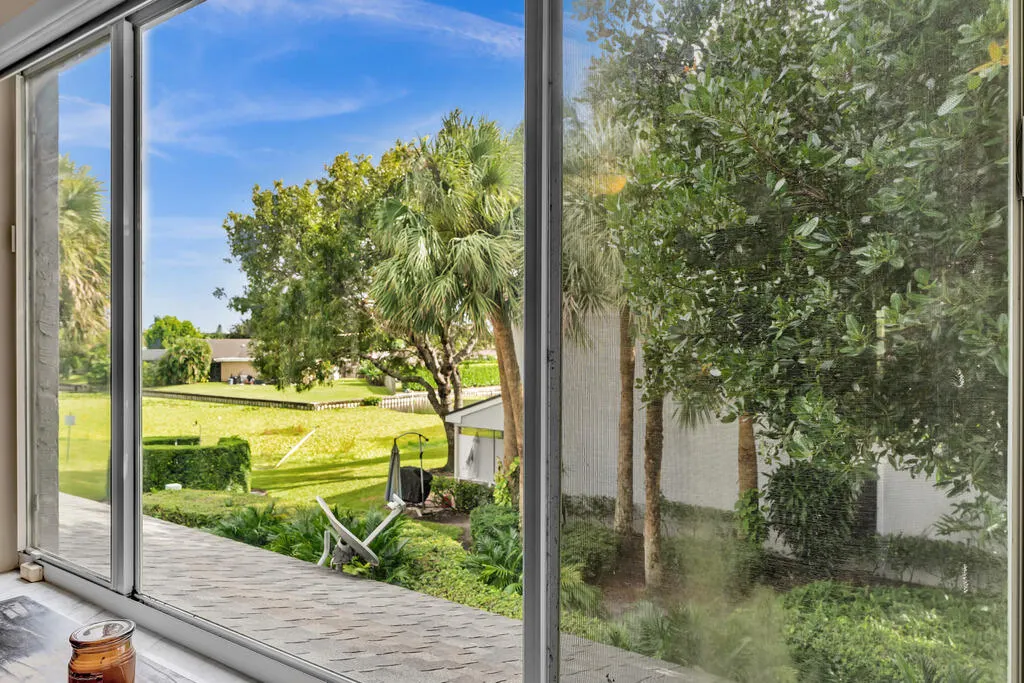 5464 JUBILEE Way #221