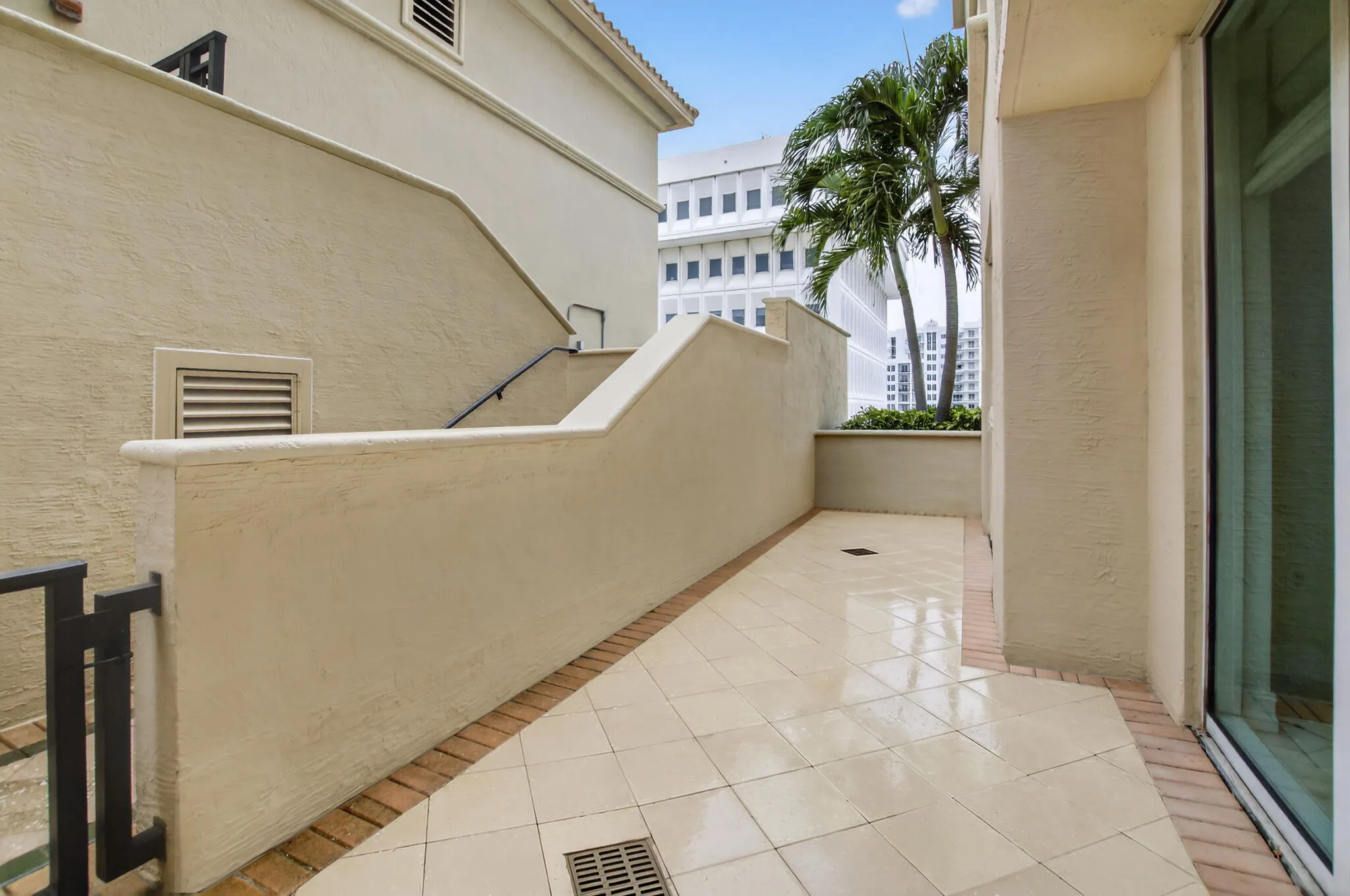 99 SE Mizner Boulevard #602