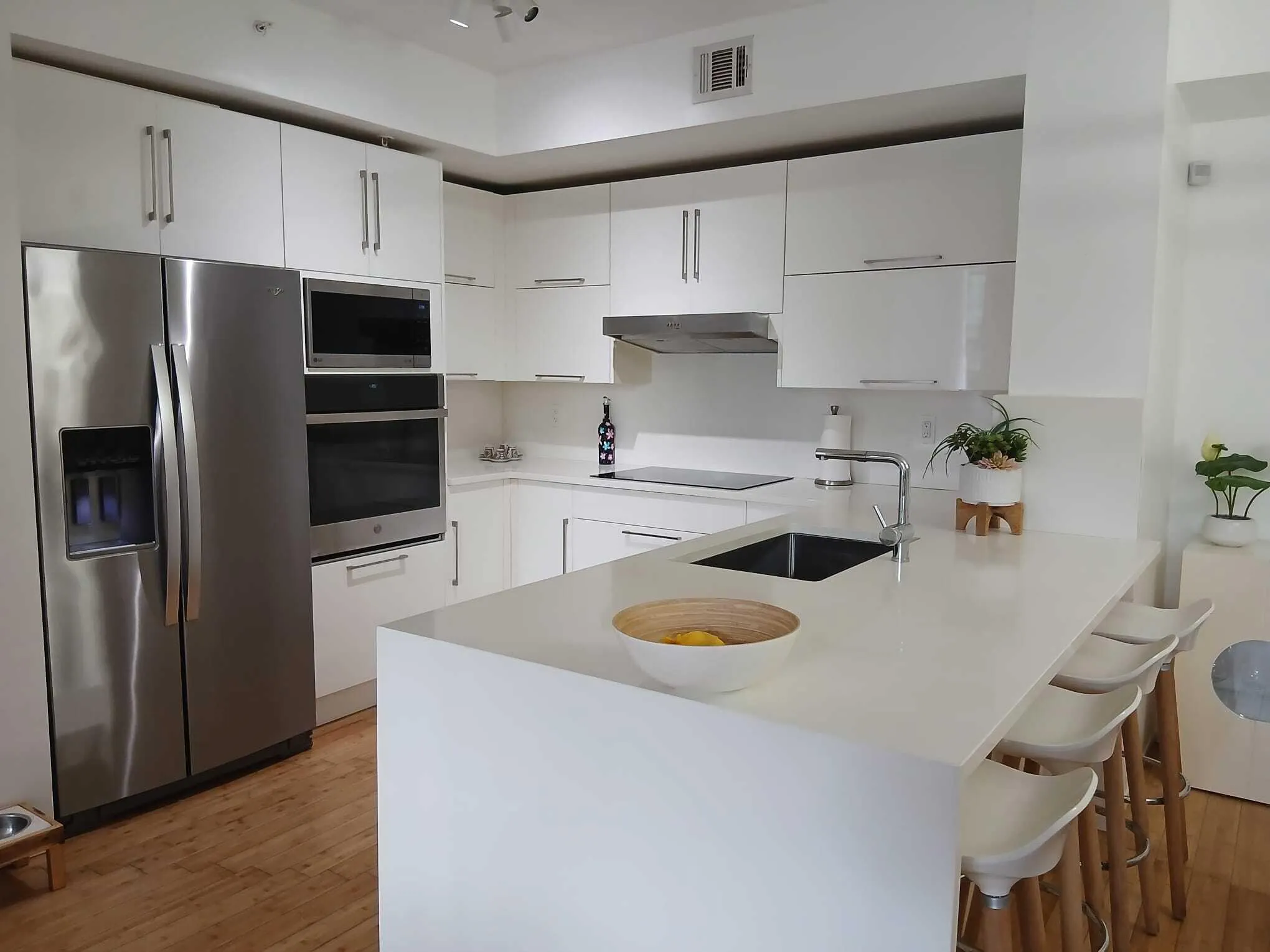 720 S SAPODILLA Avenue #207