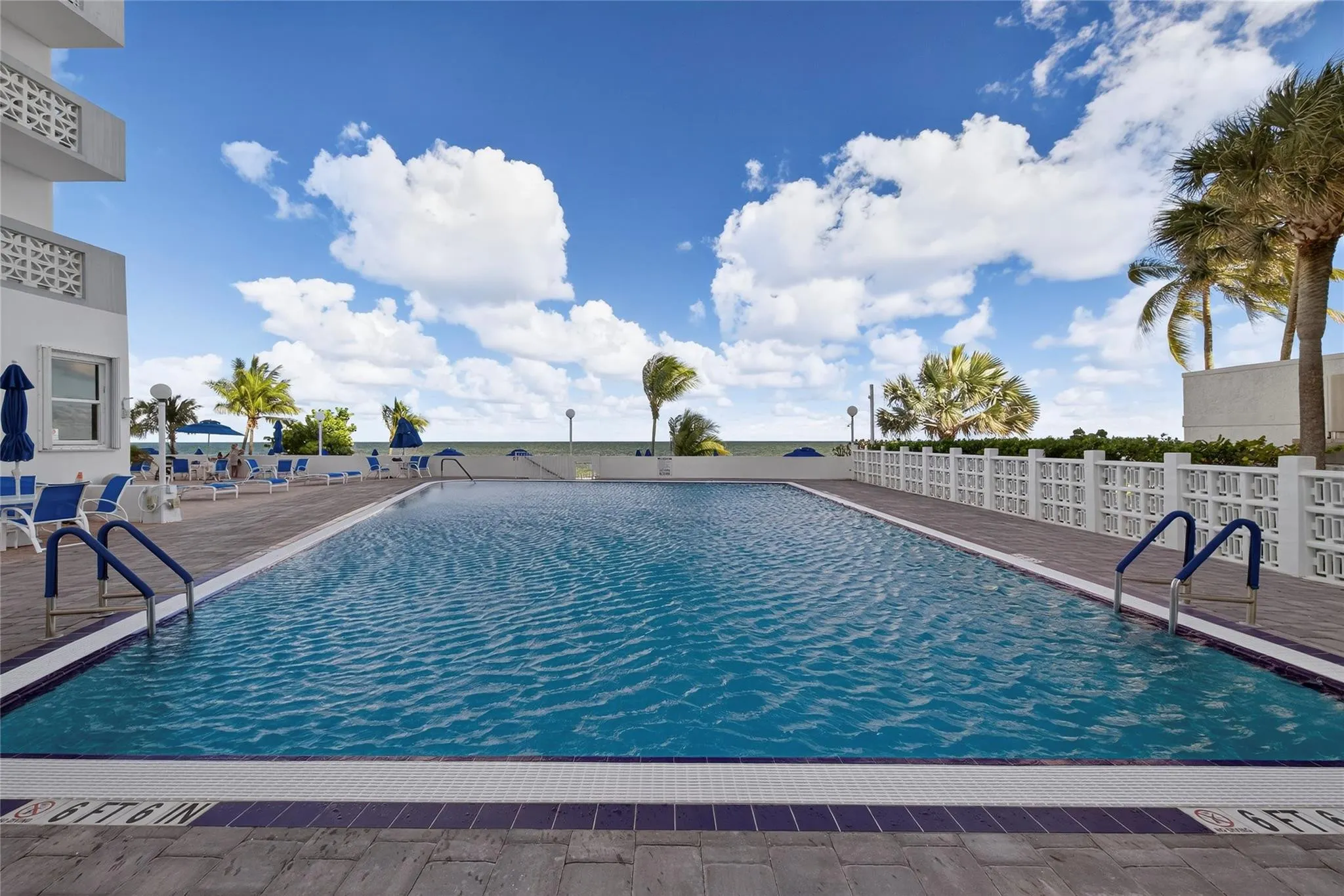 4250 GALT OCEAN Drive #15M
