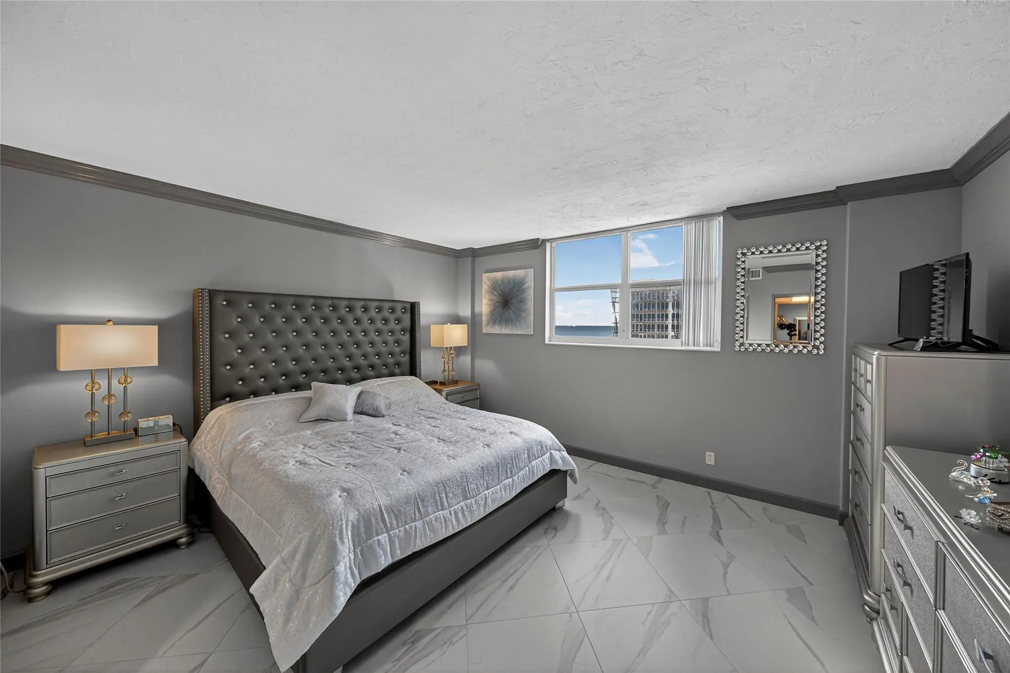 4250 GALT OCEAN Drive #15M