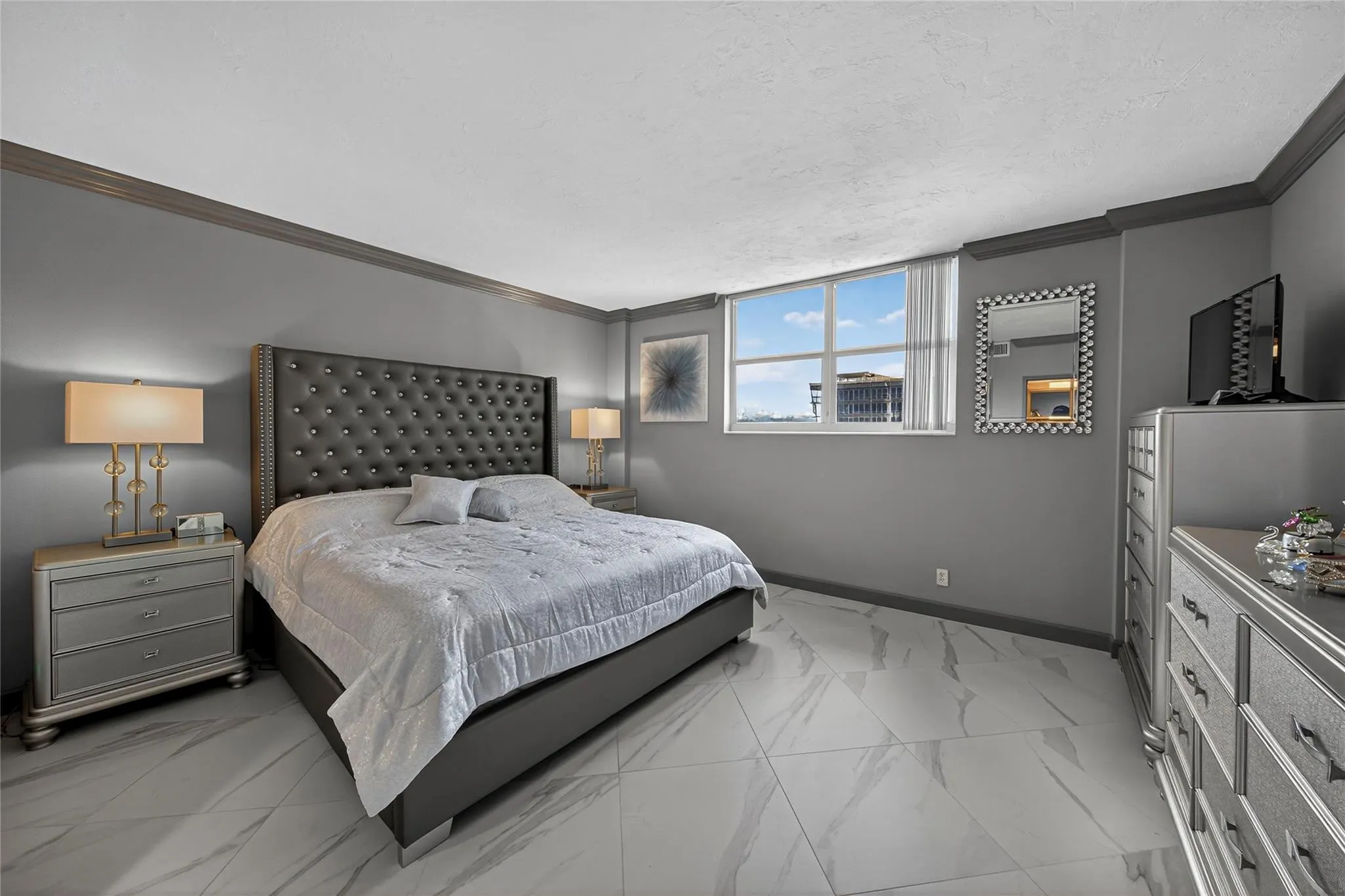 4250 GALT OCEAN Drive #15M