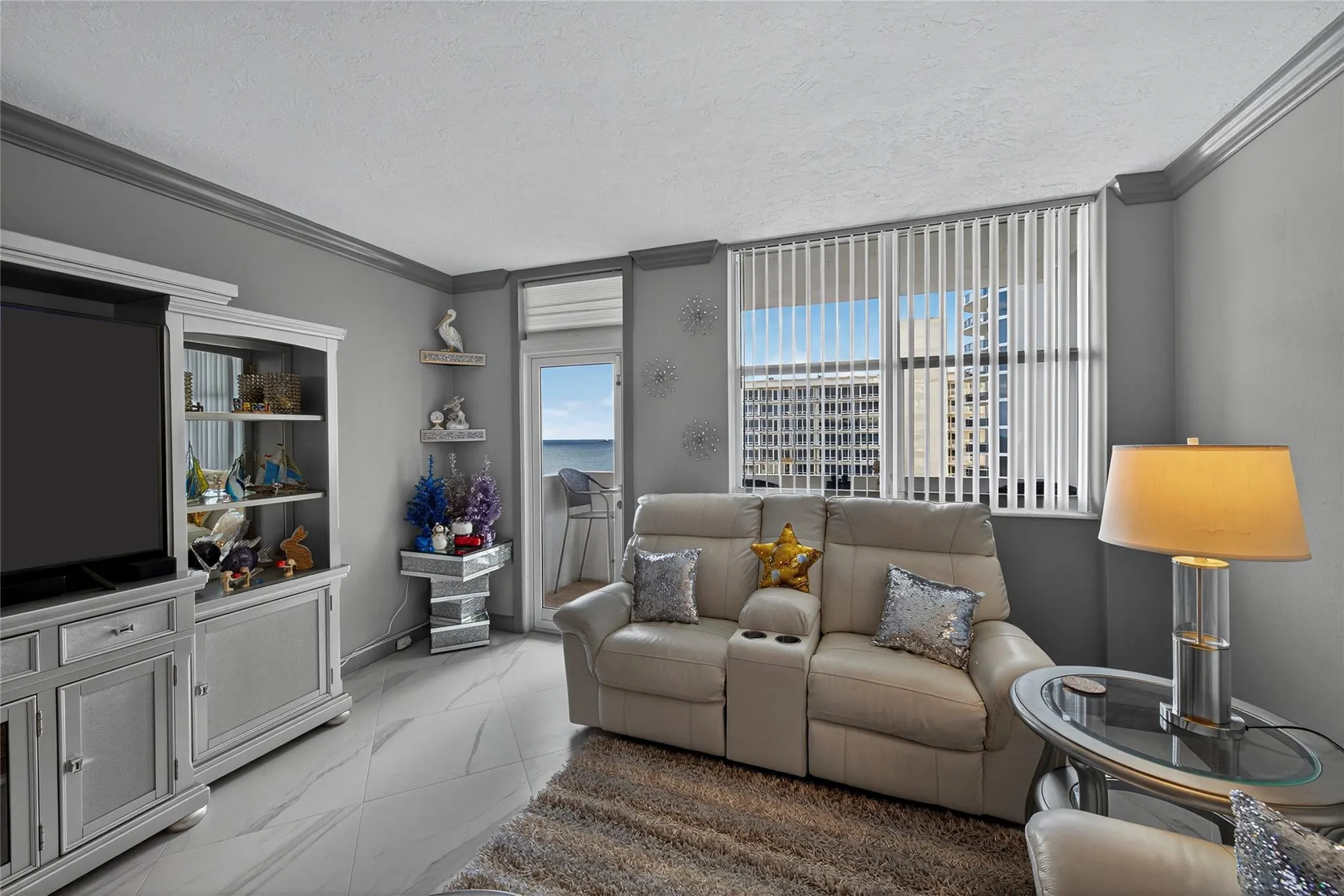 4250 GALT OCEAN Drive #15M