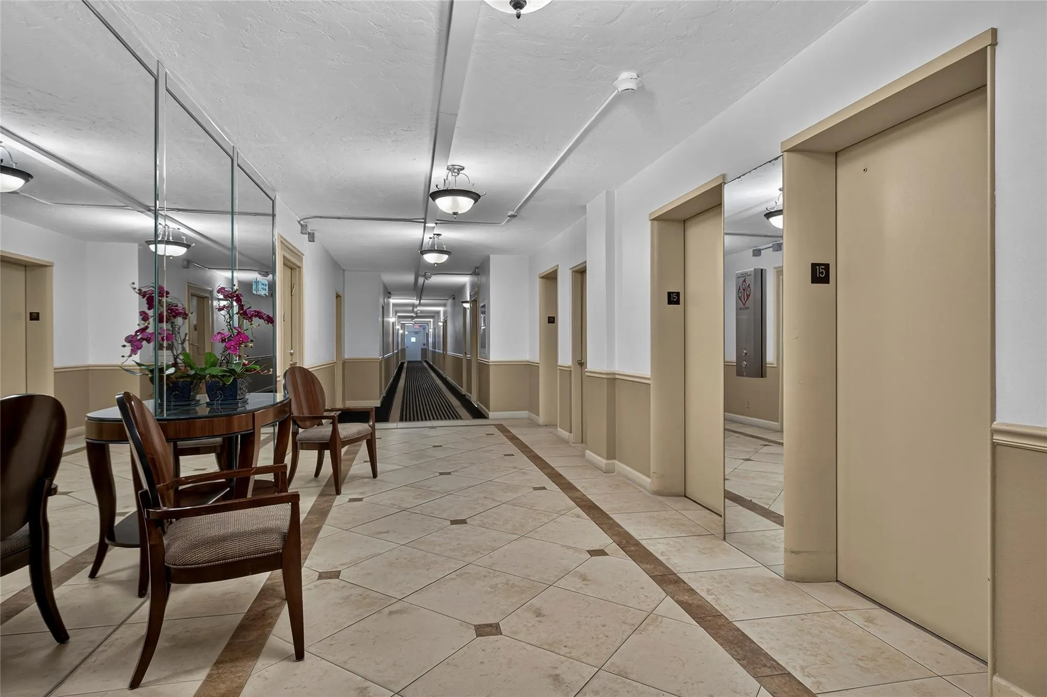 4250 GALT OCEAN Drive #15M